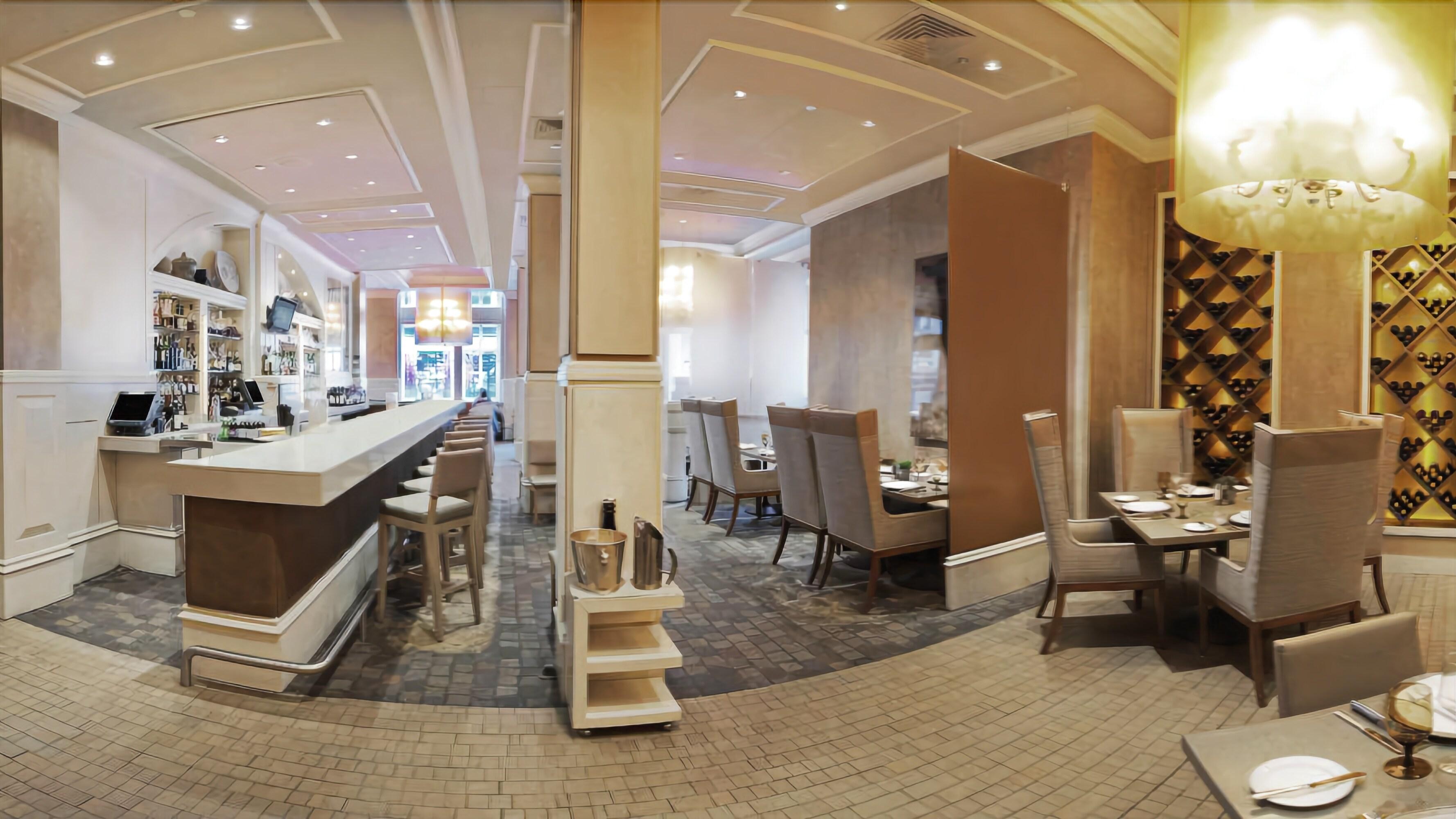 Fifteen Beacon 5* Boston