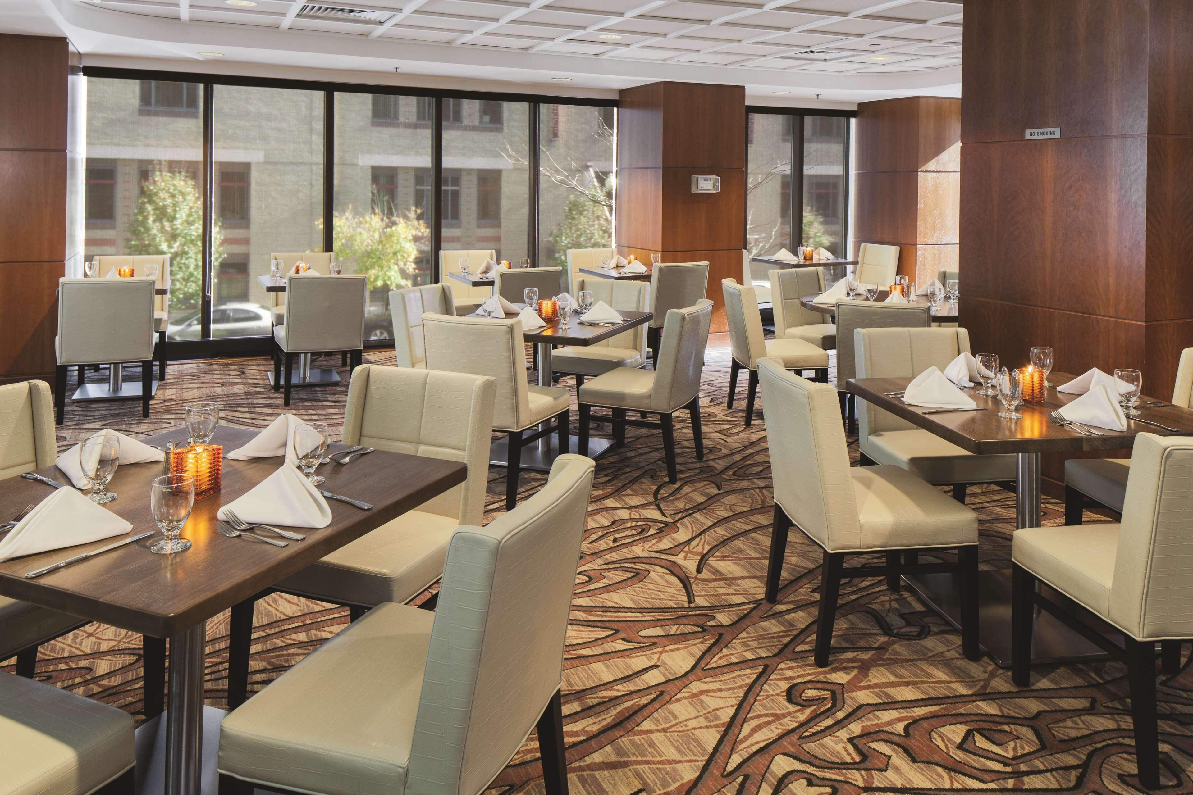 Hotel Doubletree By Hilton - Downtown 3*