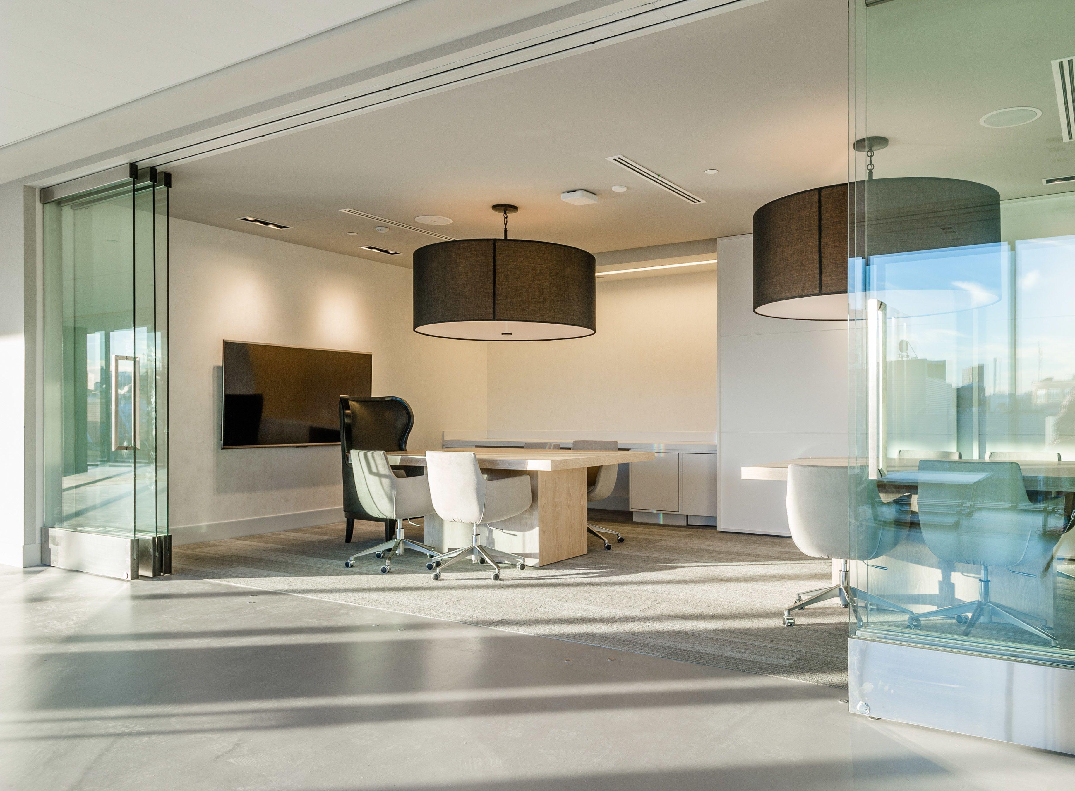 Hotel Commonwealth 5*