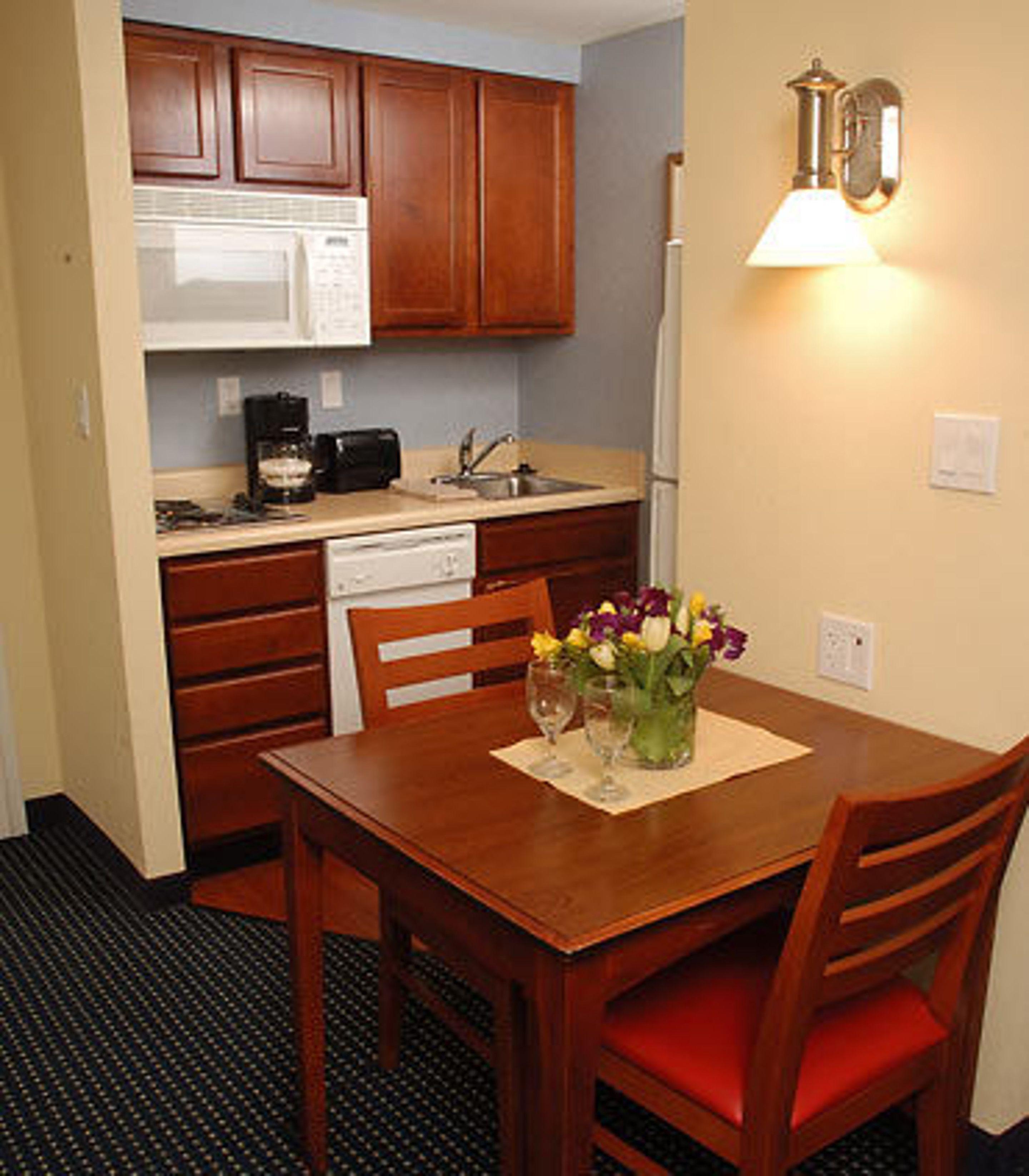 By Marriott Harbor On Tudor Wharf Hotel Boston