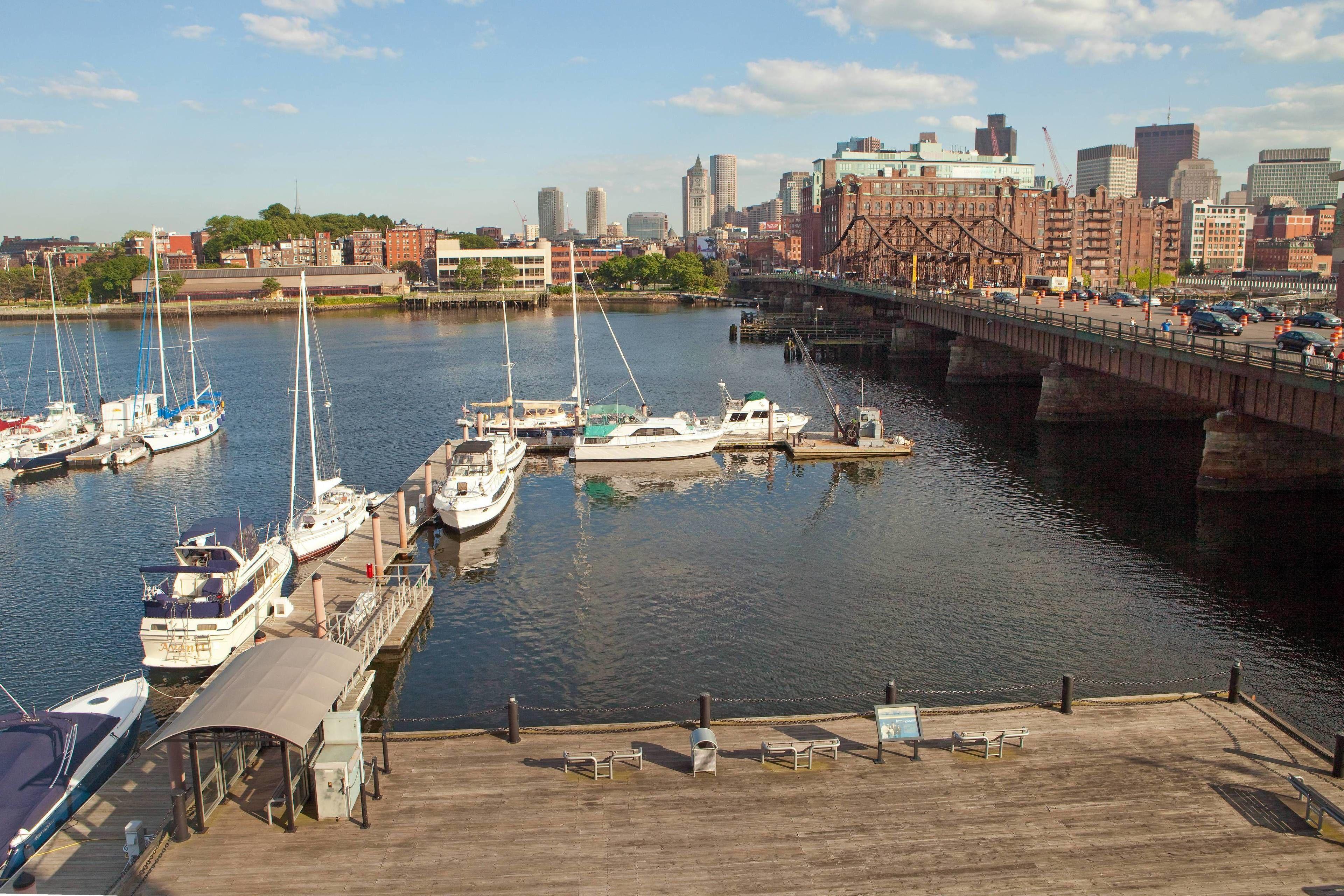 By Marriott Harbor On Tudor Wharf Boston