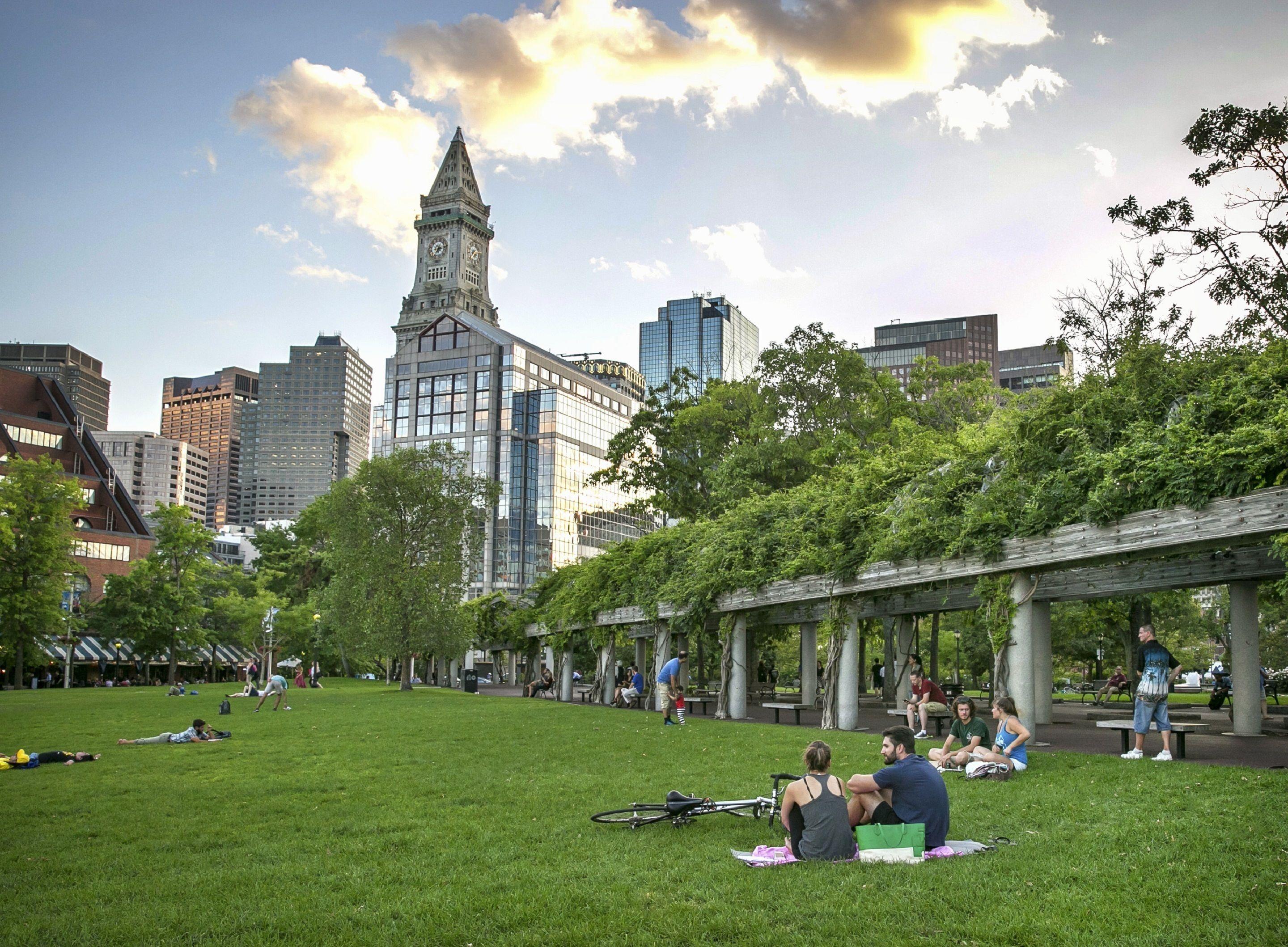 By Marriott Harbor On Tudor Wharf 3* Boston