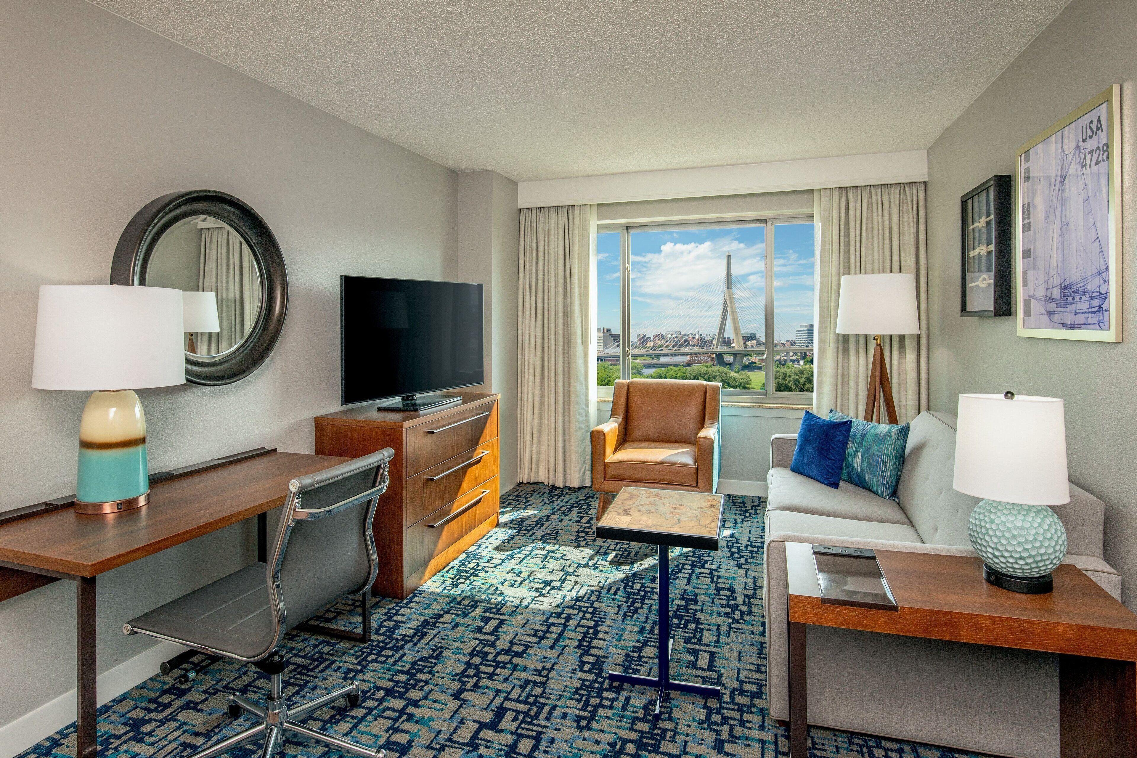 Hotel By Marriott Harbor On Tudor Wharf Boston