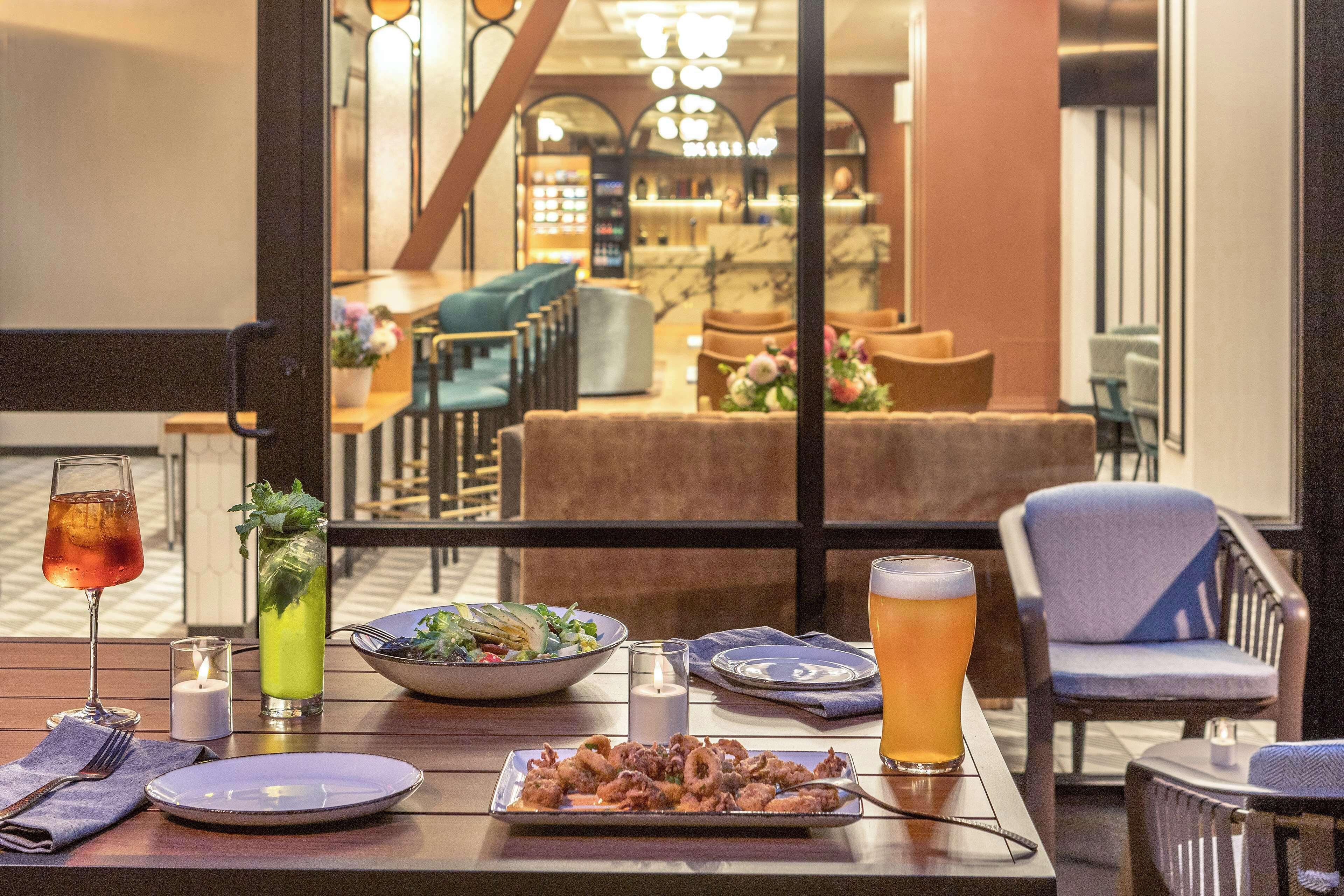 Hotel Pennyweight Boston, Curio Collection By Hilton 4*