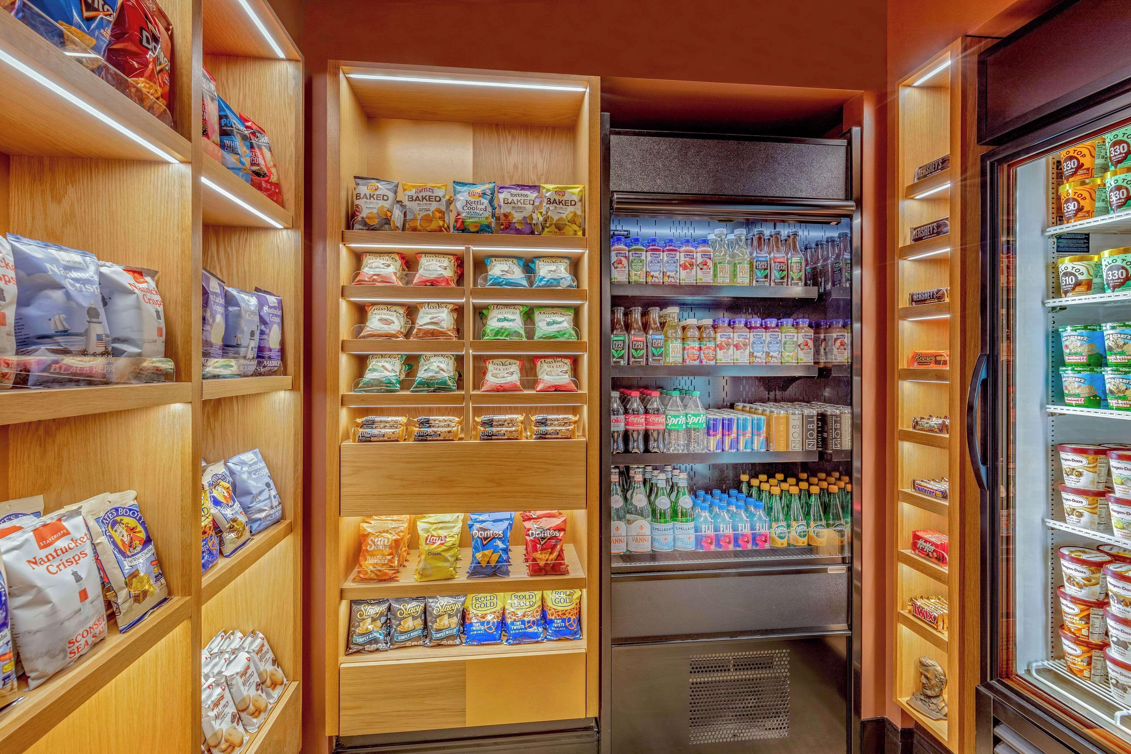 Pennyweight Boston, Curio Collection By Hilton