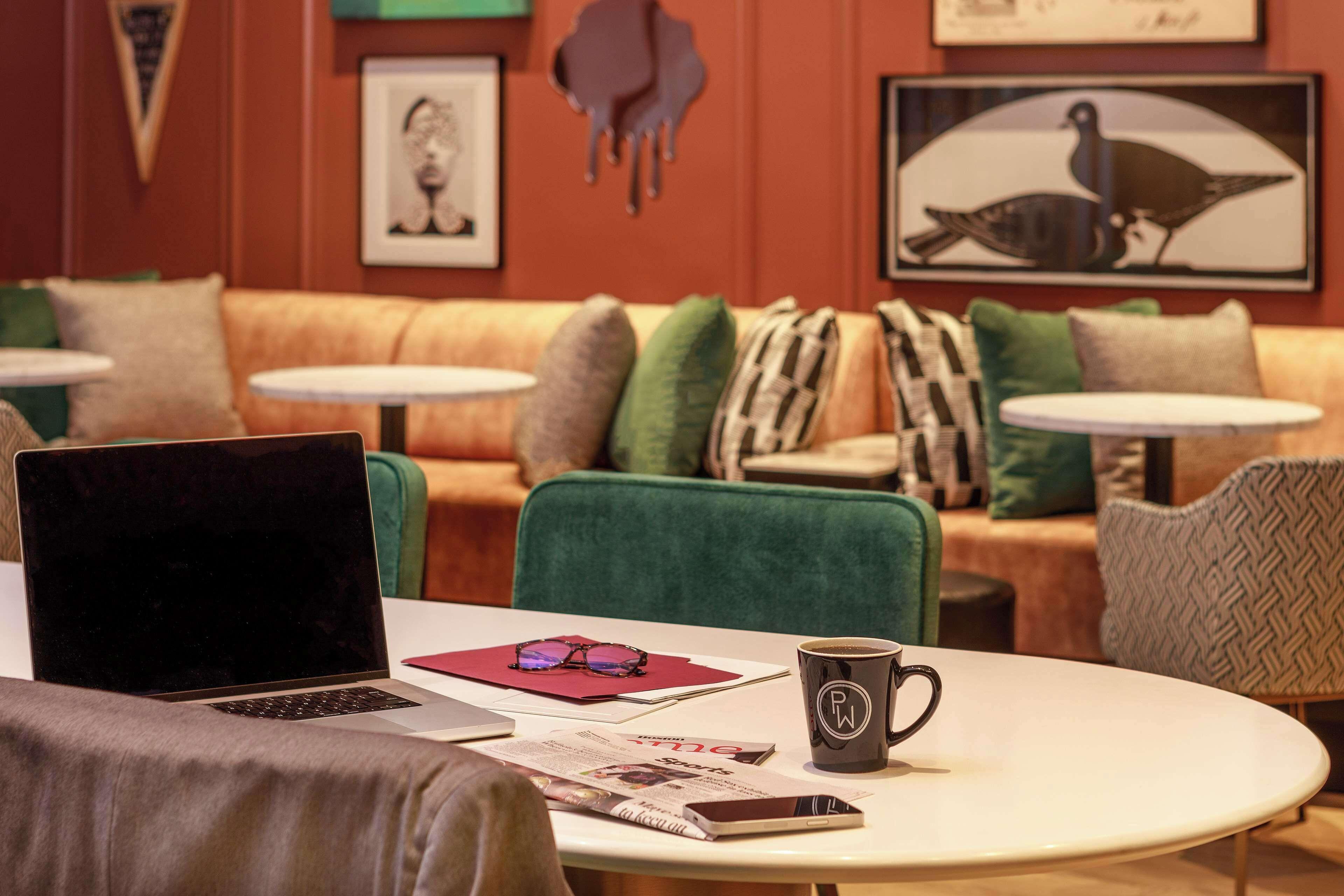 Pennyweight Boston, Curio Collection By Hilton Boston