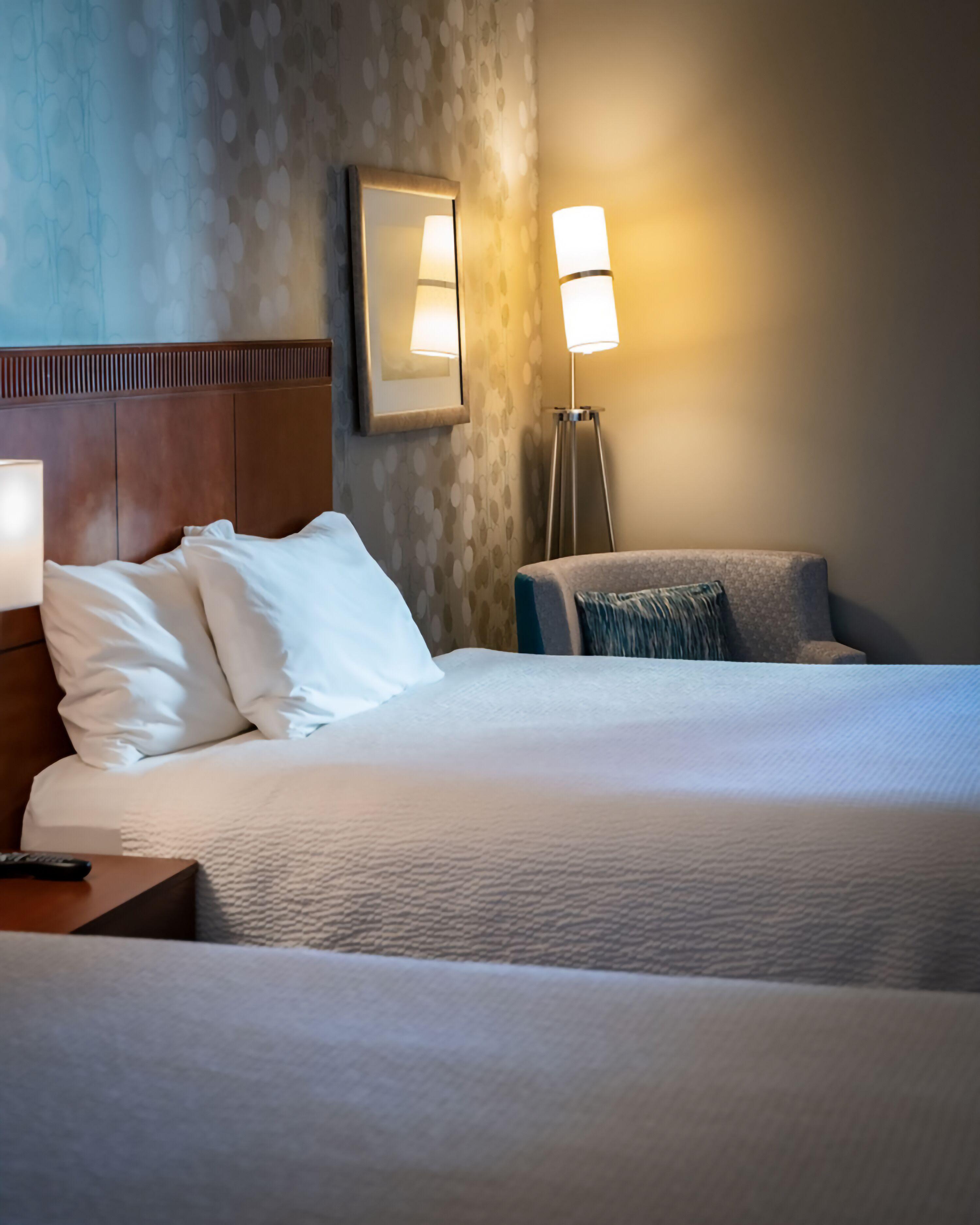 Courtyard Copley Square Hotel 3*