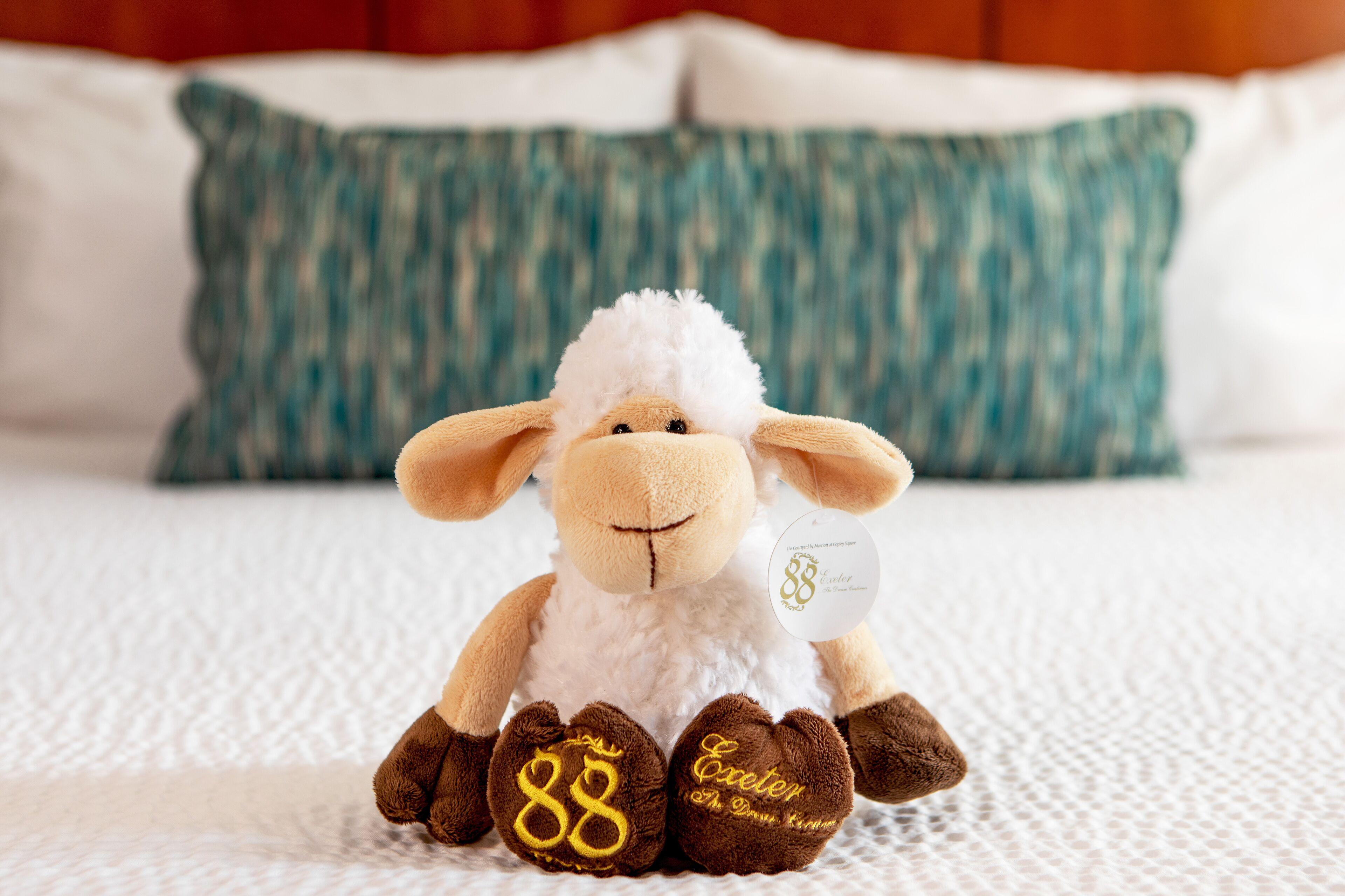 Courtyard Copley Square Hotel 3*