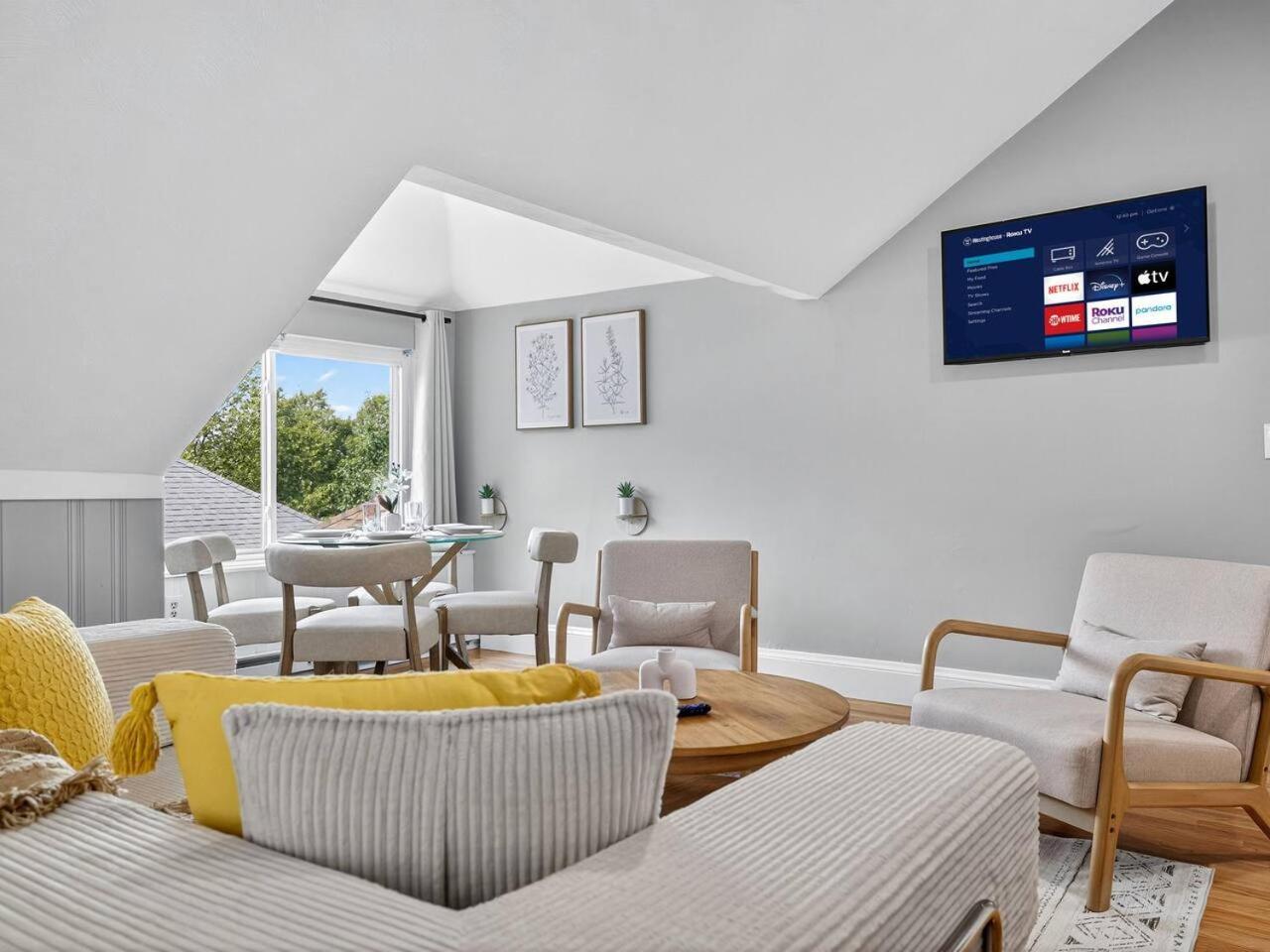 Apartment Charming 1br In With Free Parking