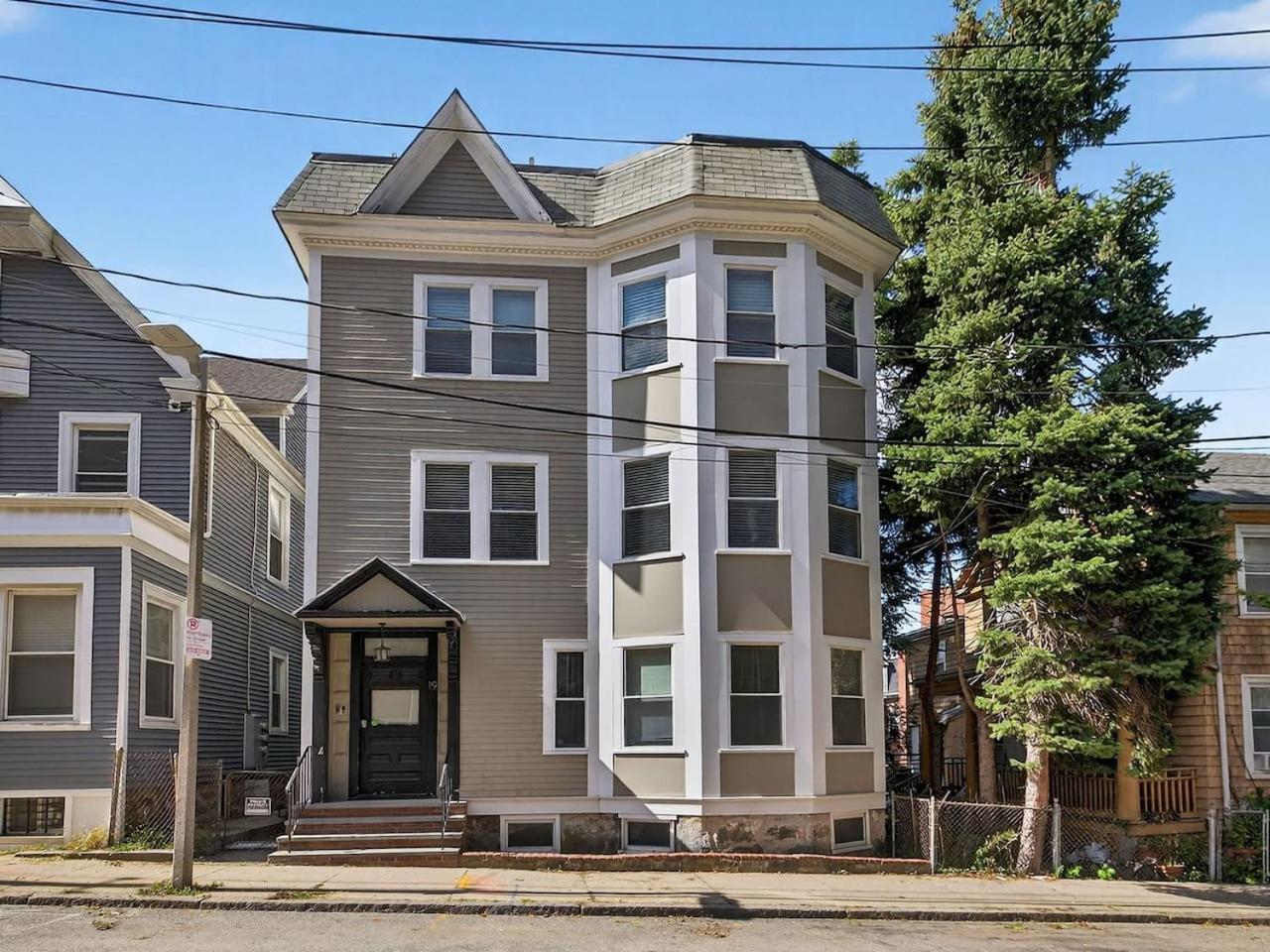 Luxury 3br In That Sleeps 10 * Boston