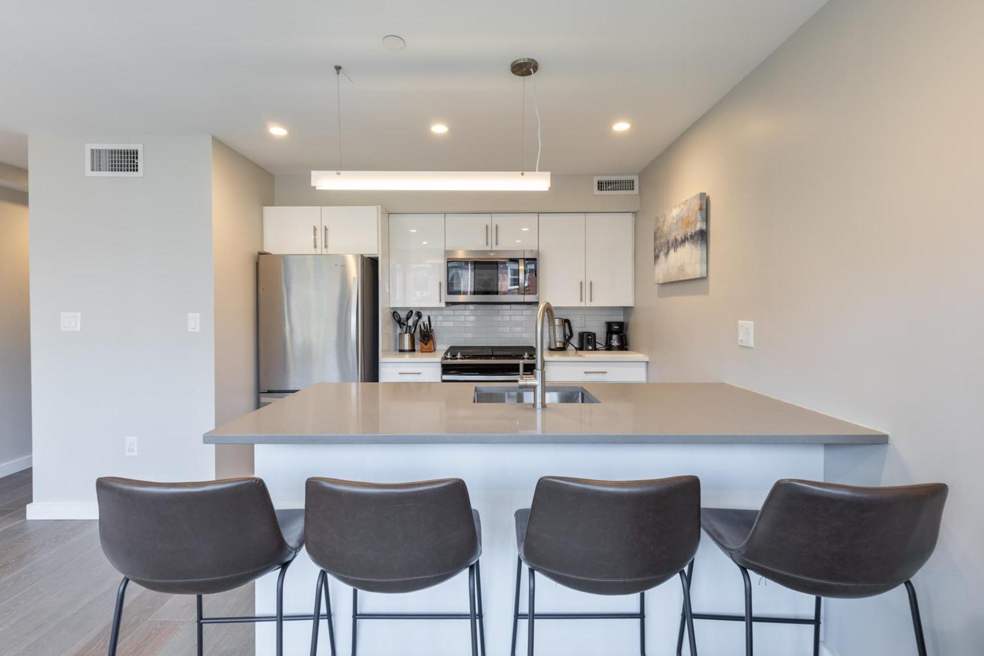 Apartment In Heart Of Boston