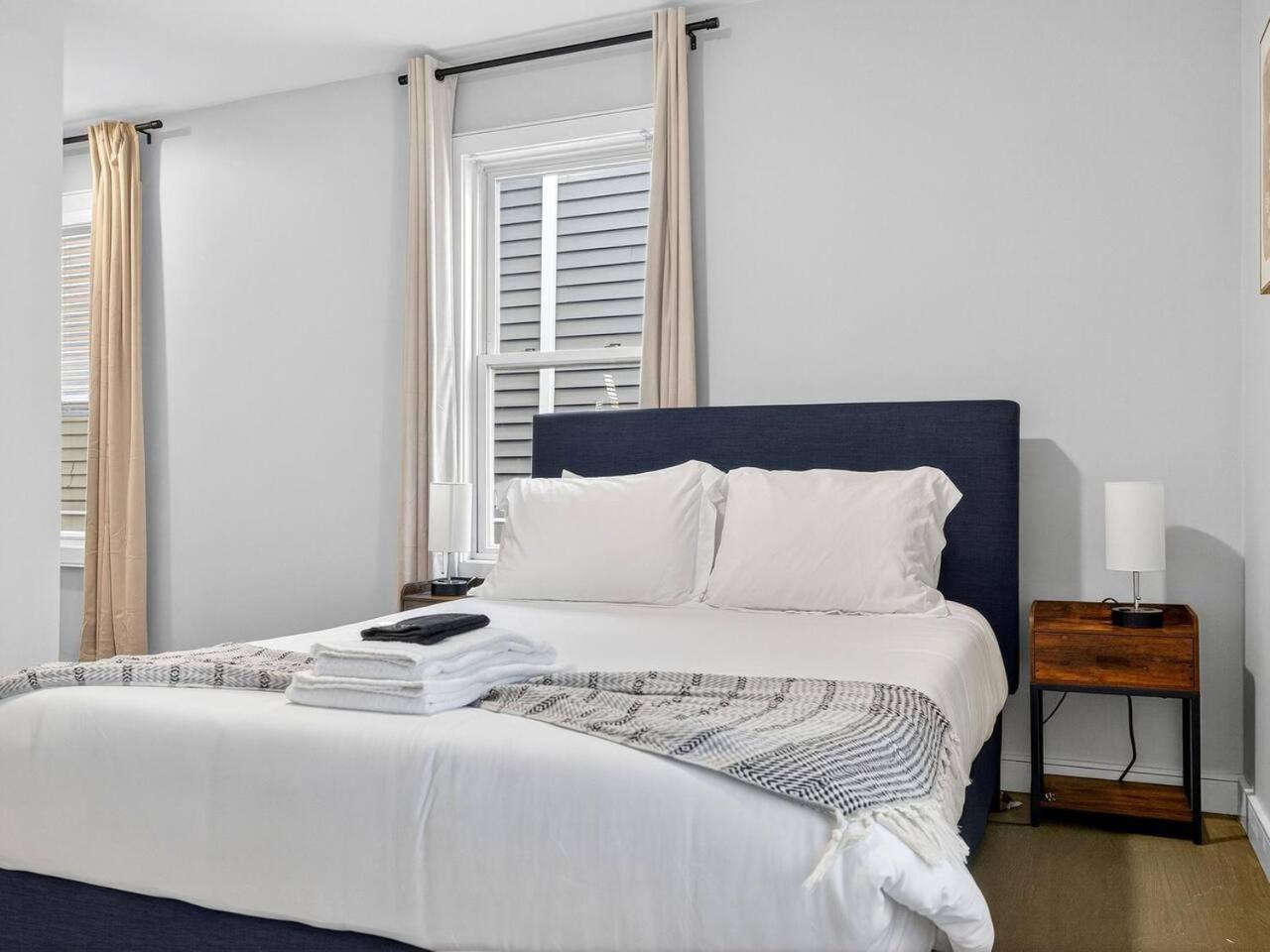 Apartment Luxury 3br In That Sleeps 10 Boston