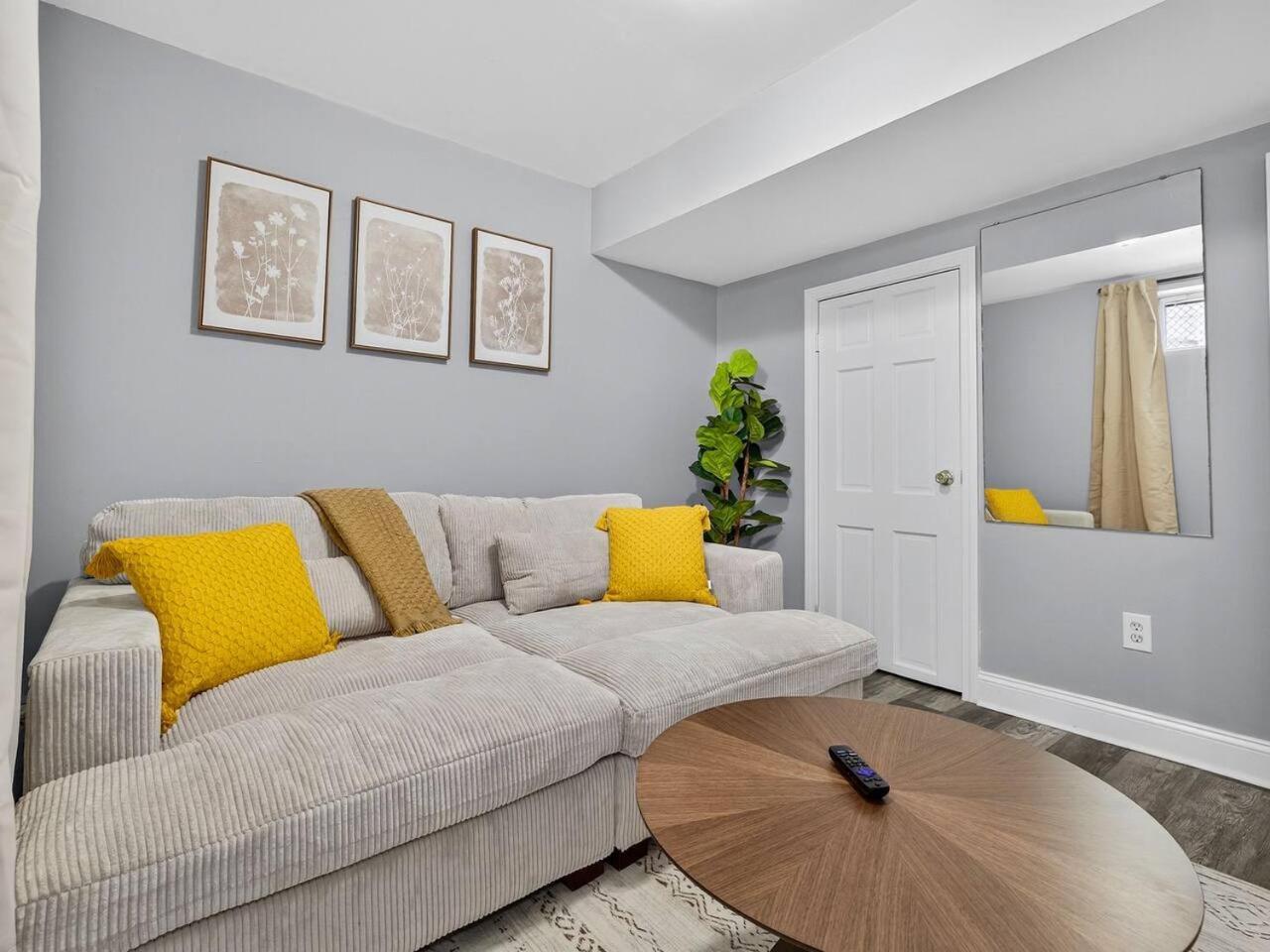 Vintage 2br In With Free Parking * Boston