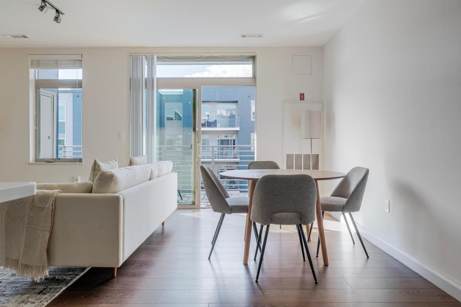 Blueground Bleachery Pool Nr Charles River Bos-1251 Boston