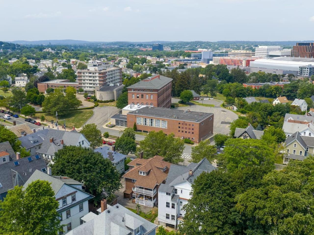 Charming 1br In With Free Parking