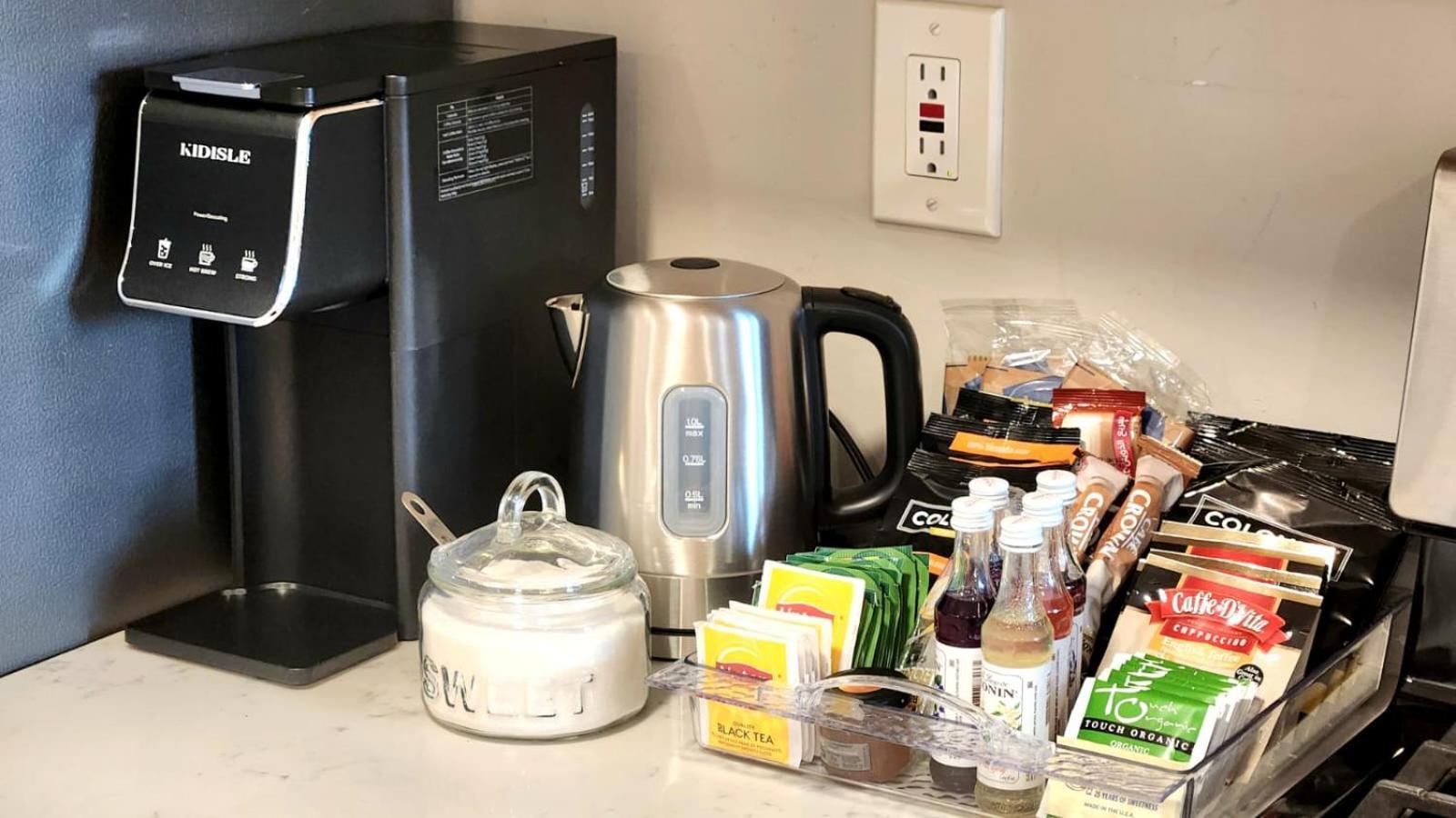 Upscale Two Level By Seaport And Convention Centre Bcec Apartment Boston