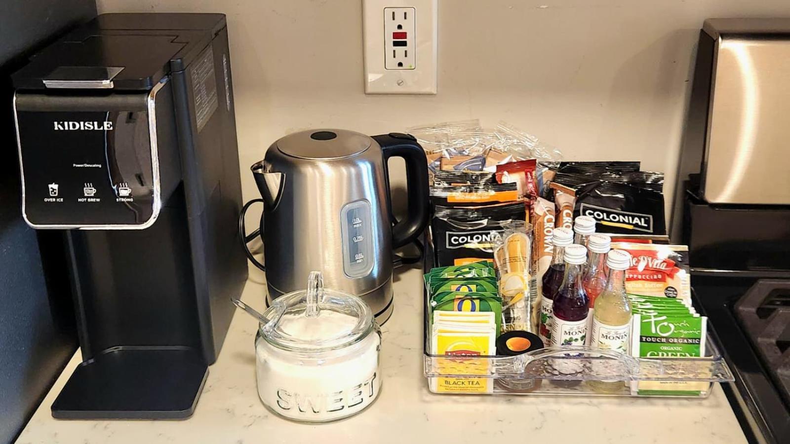 Apartment Upscale Two Level By Seaport And Convention Centre Bcec