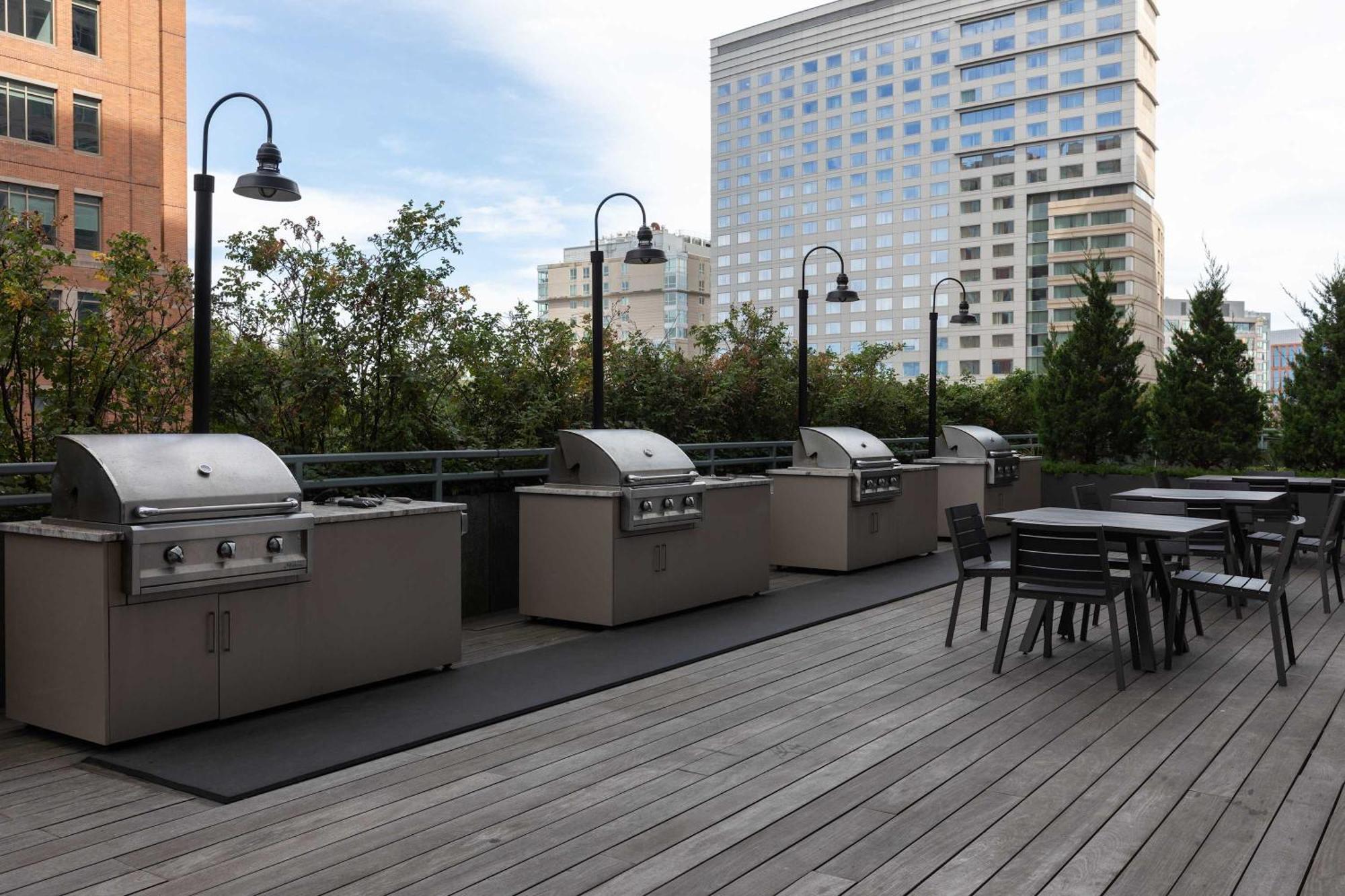 Modern Harbor Front Apartment