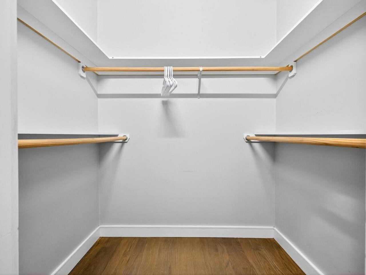 Apartment Luxury 3br In That Sleeps 10 *