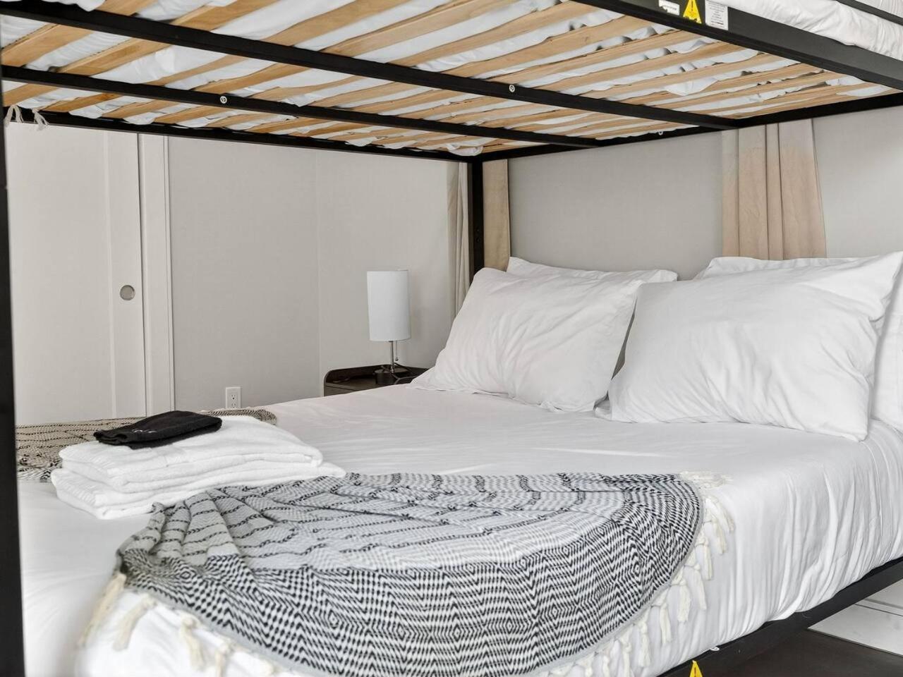 Luxury 3br In That Sleeps 10 * Boston