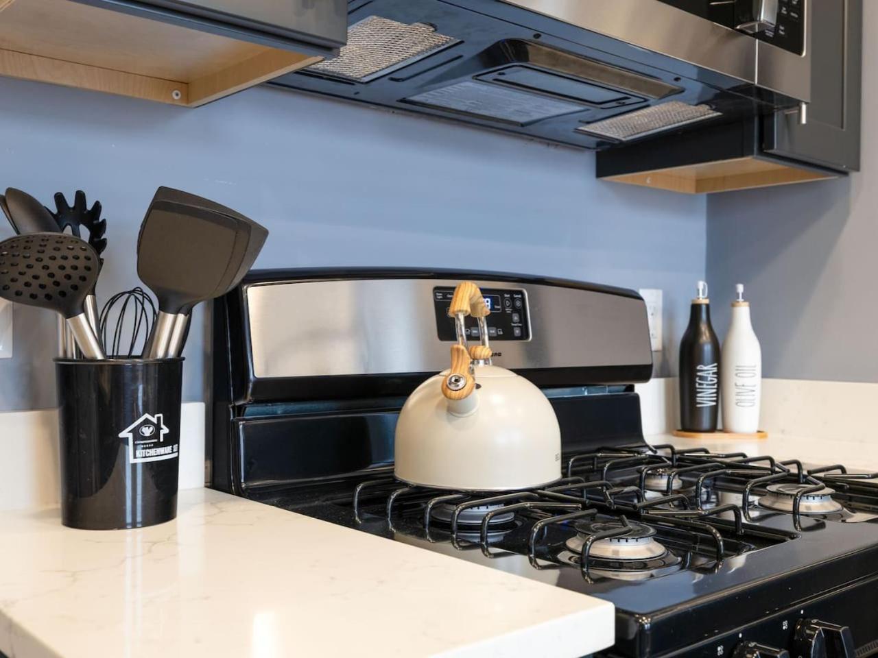 Apartment Luxury 3br In With Free Parking