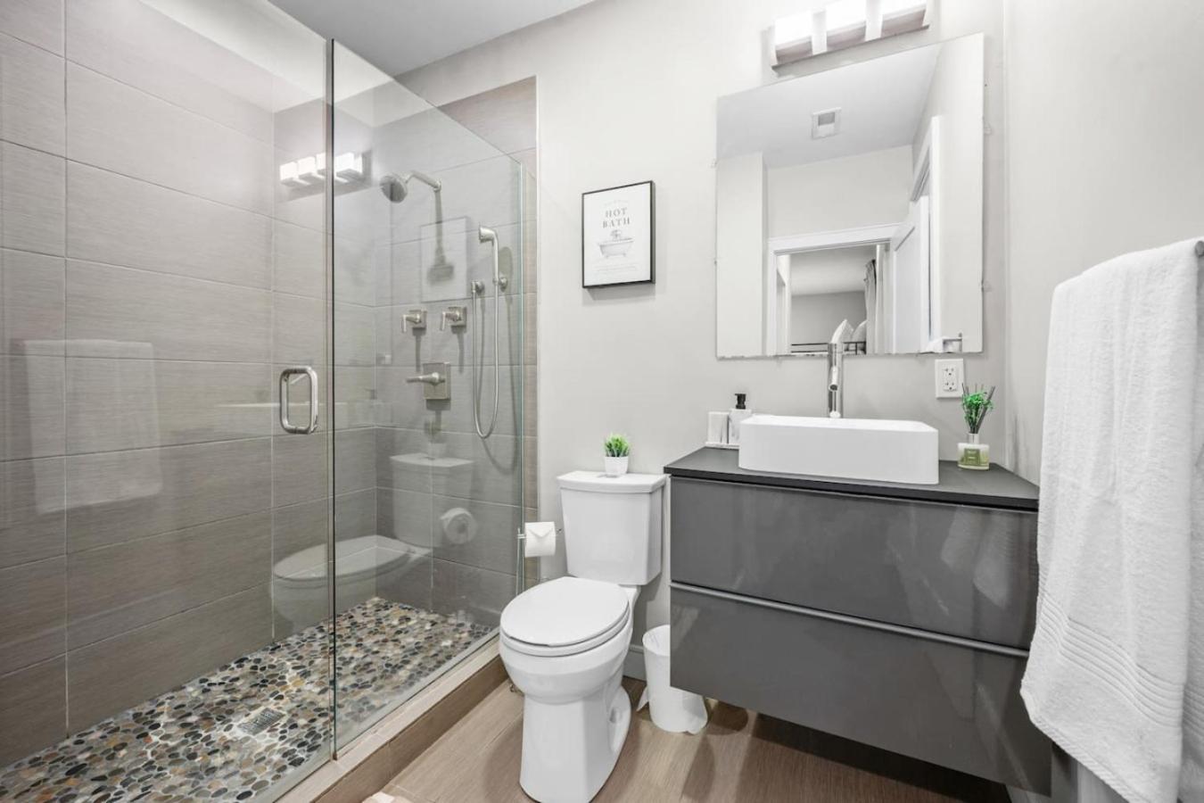 Luxury 3br In That Sleeps 10 *