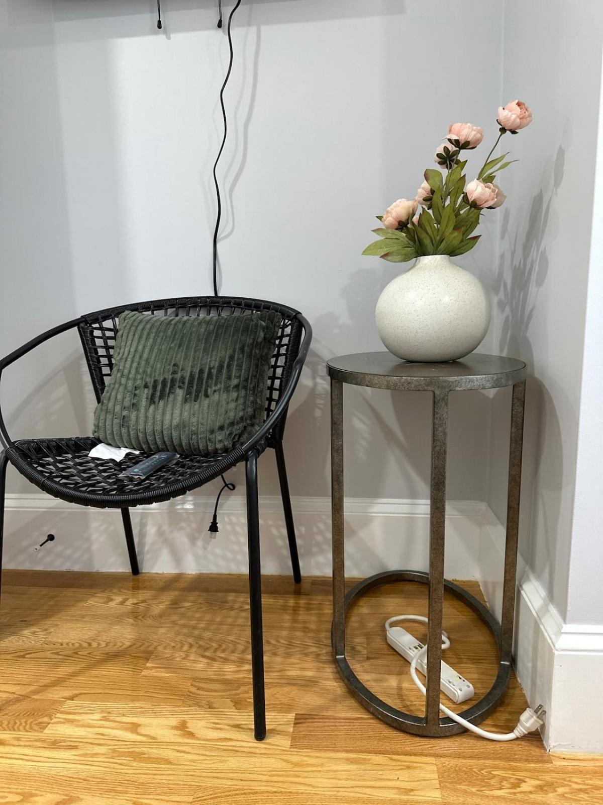 85c Brand New 3brwalk To Transit, Near
