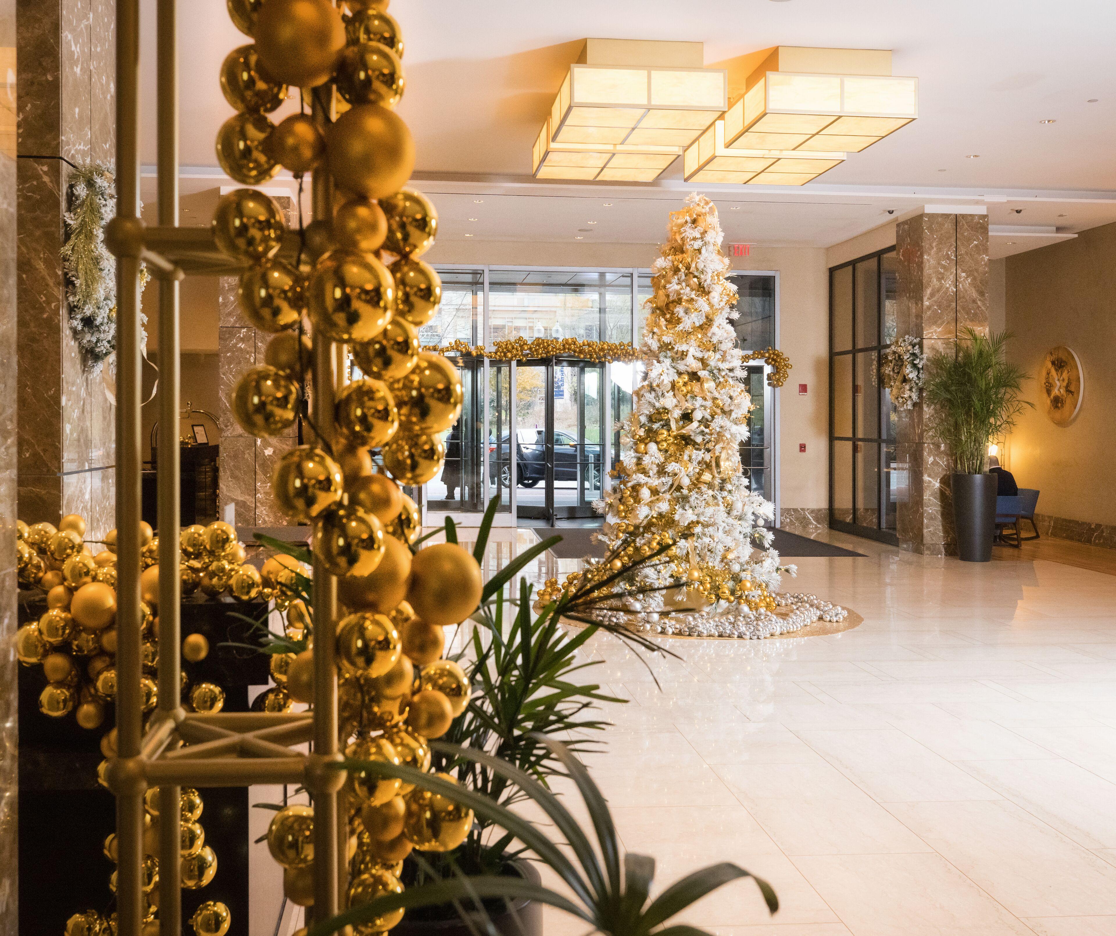 Intercontinental By Ihg Hotel 5*