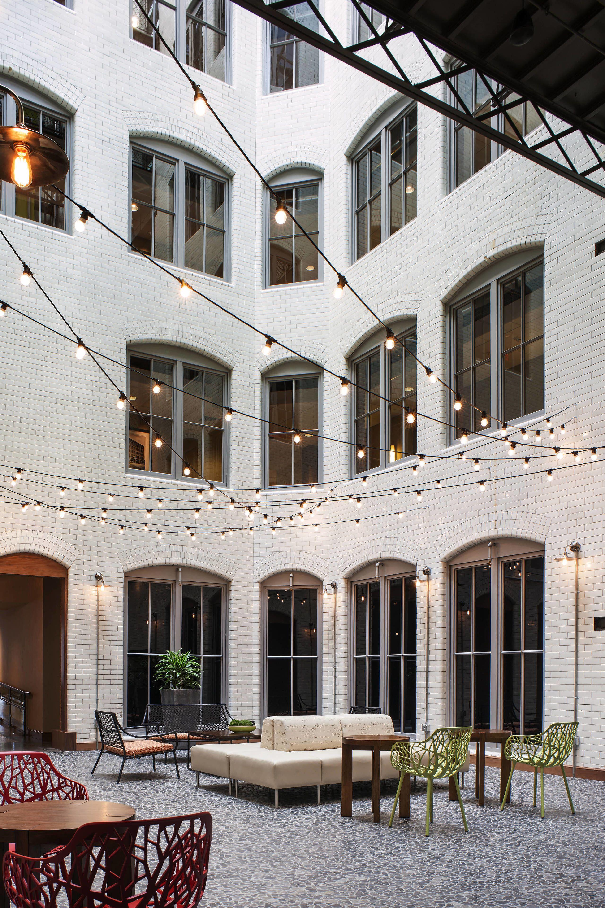 By Marriott Downtown Seaport Hotel Boston