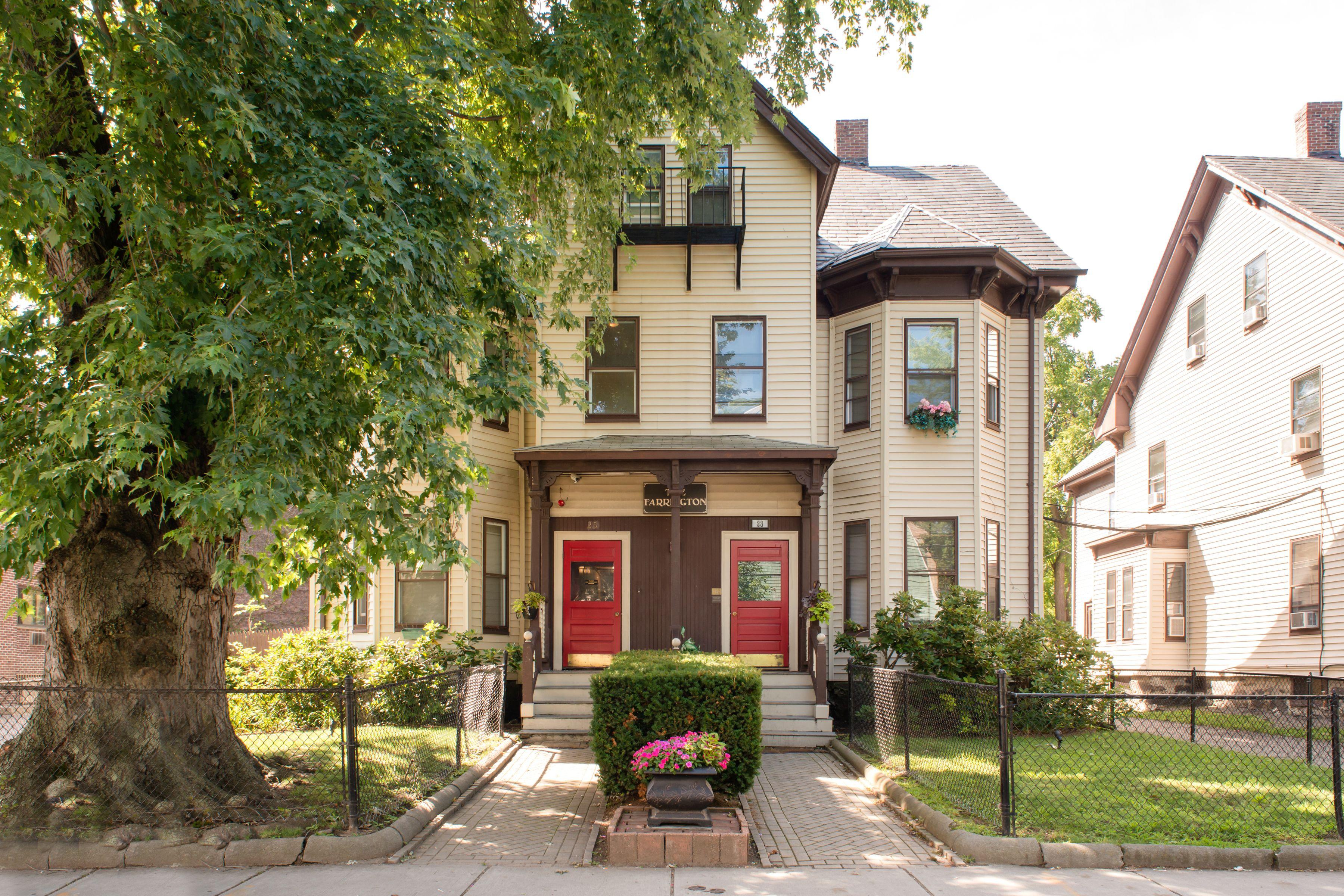 Inn The Farrington Boston