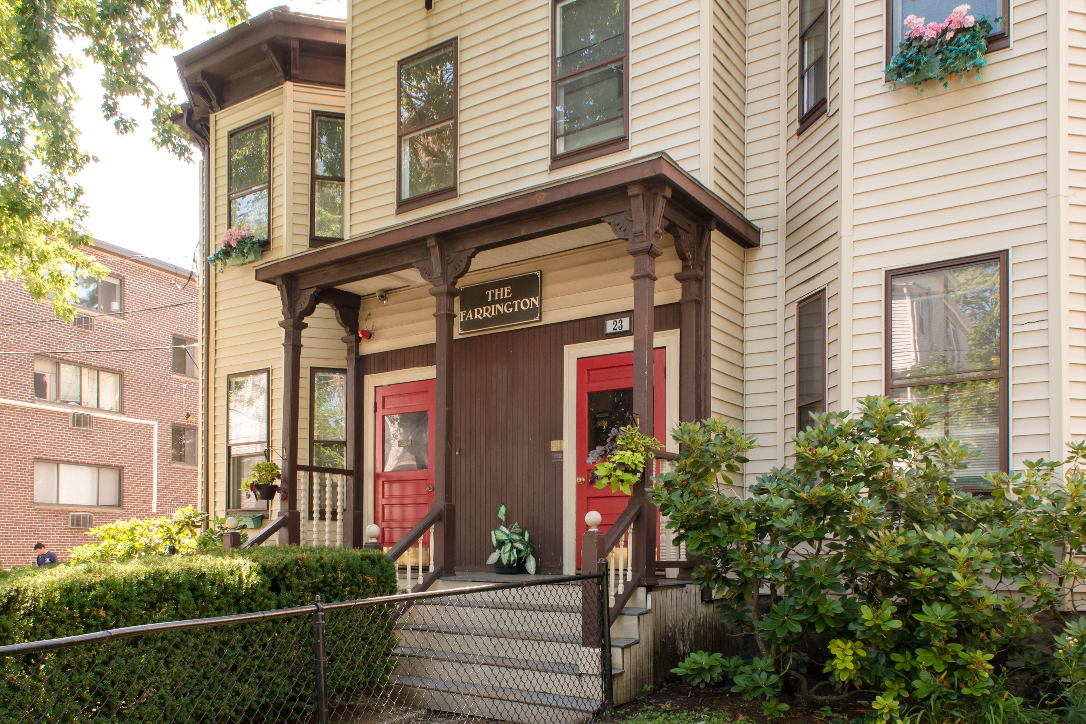 Inn The Farrington 2*