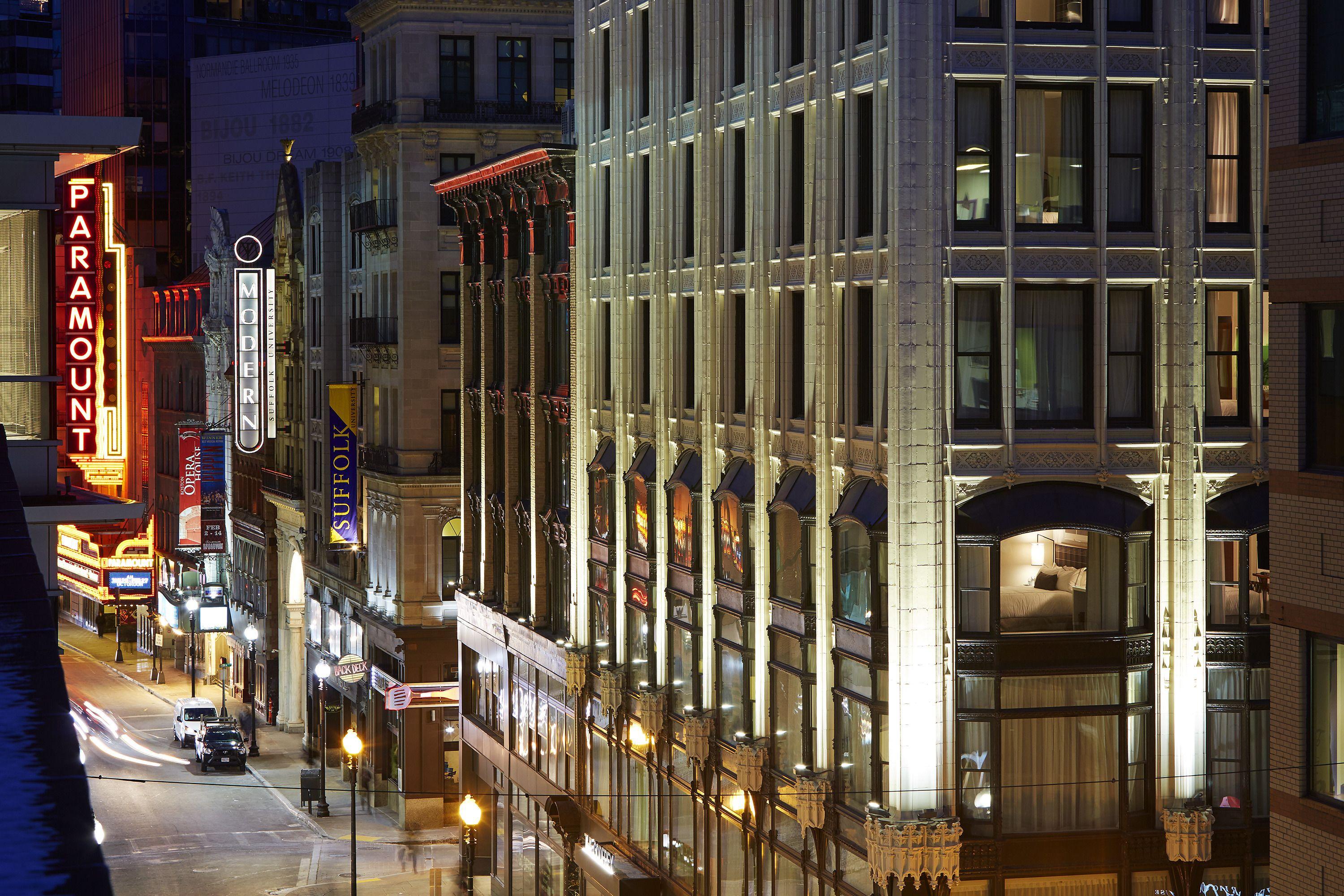 Hotel The Godfrey 4*