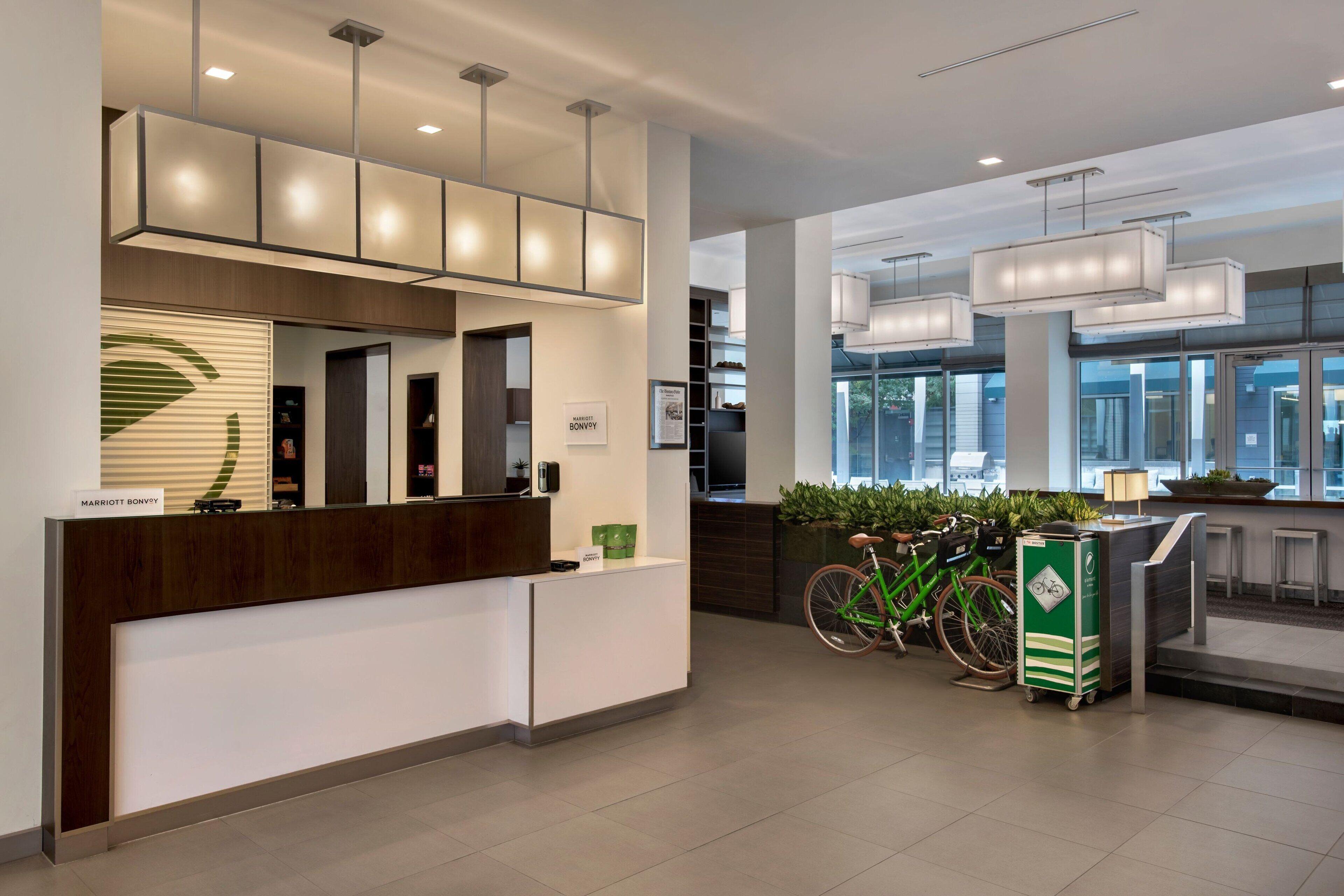 Element Seaport District 3*