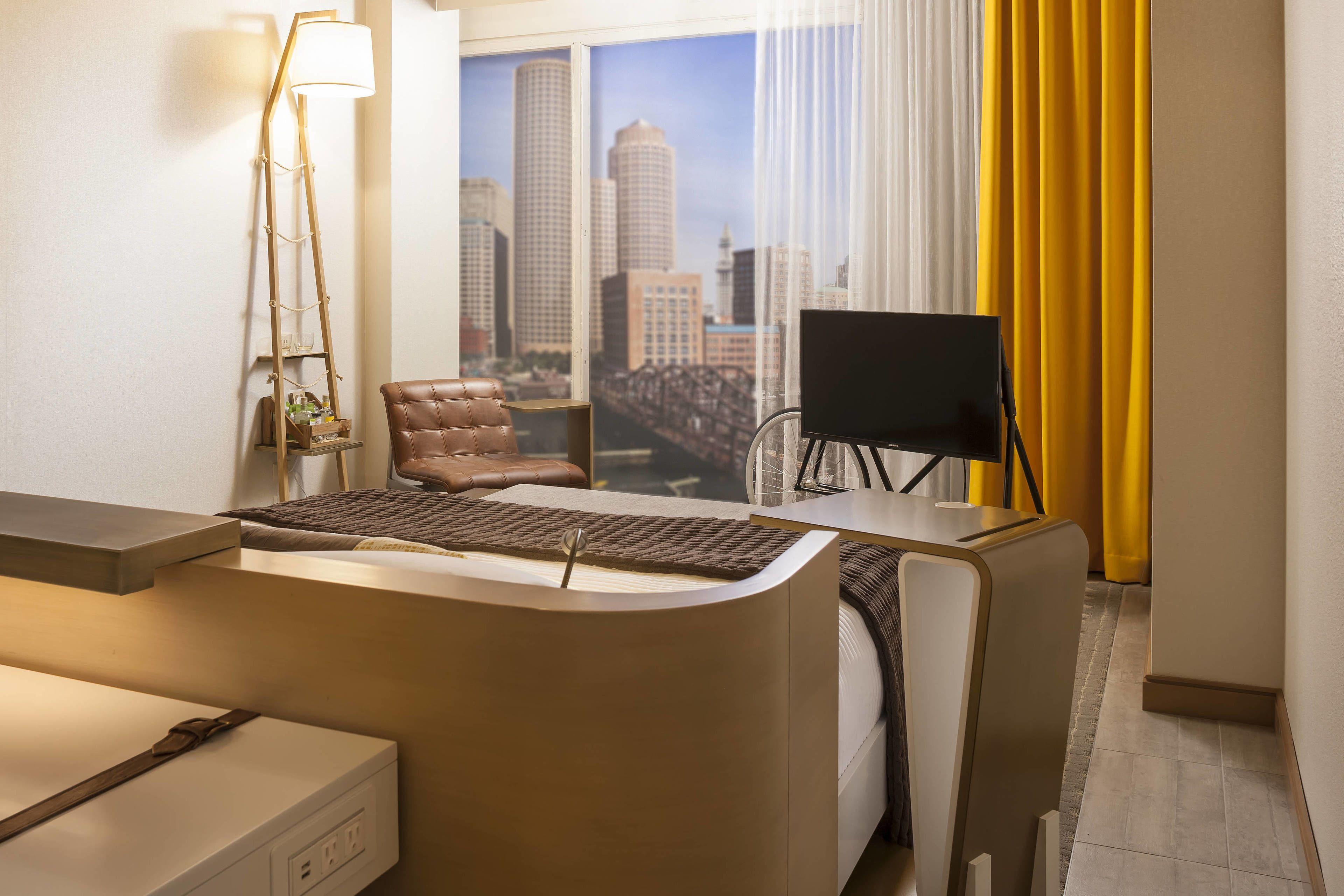 The Envoy Hotel, Autograph Collection Hotel