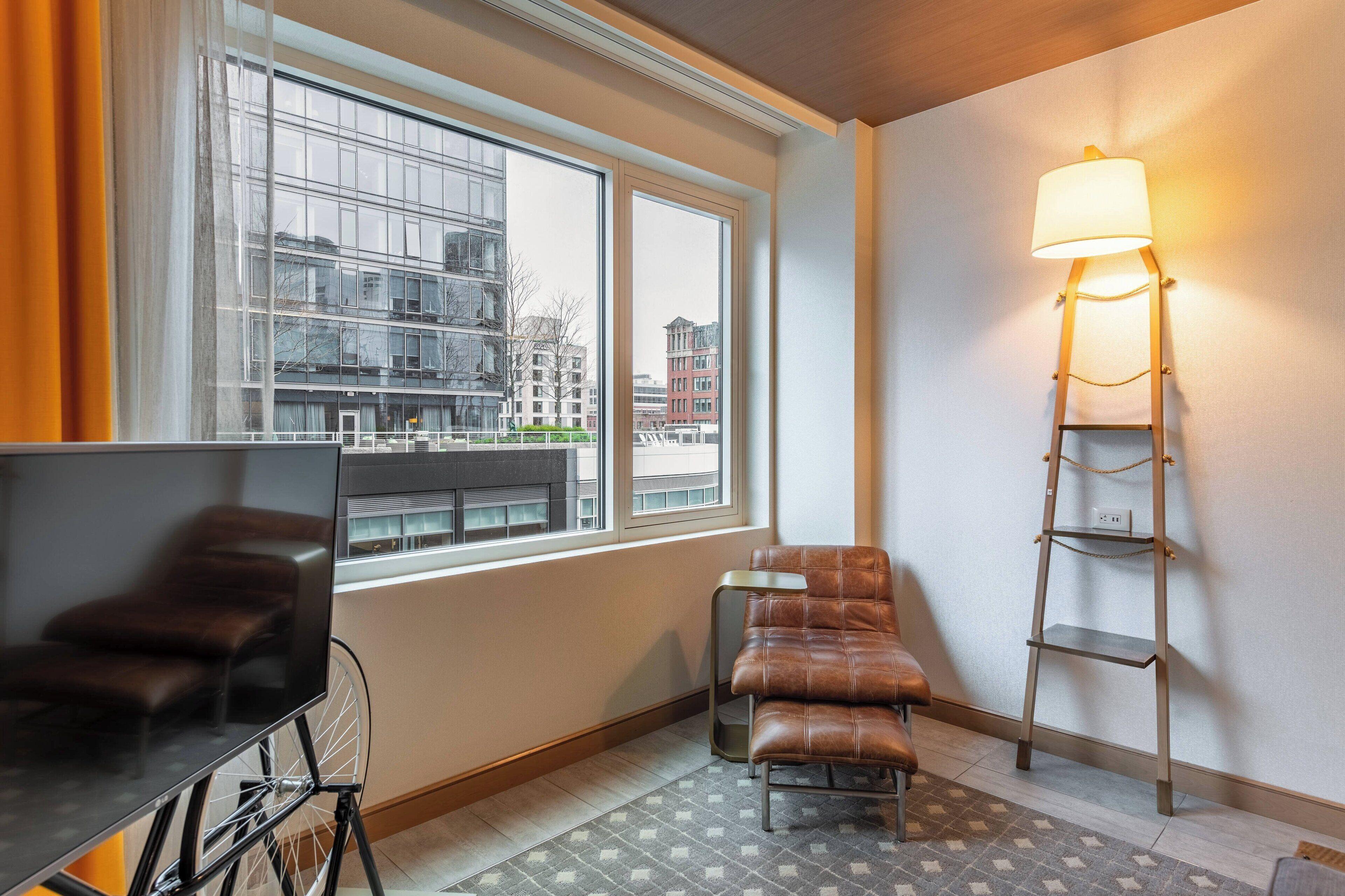 The Envoy Hotel, Autograph Collection Hotel Boston