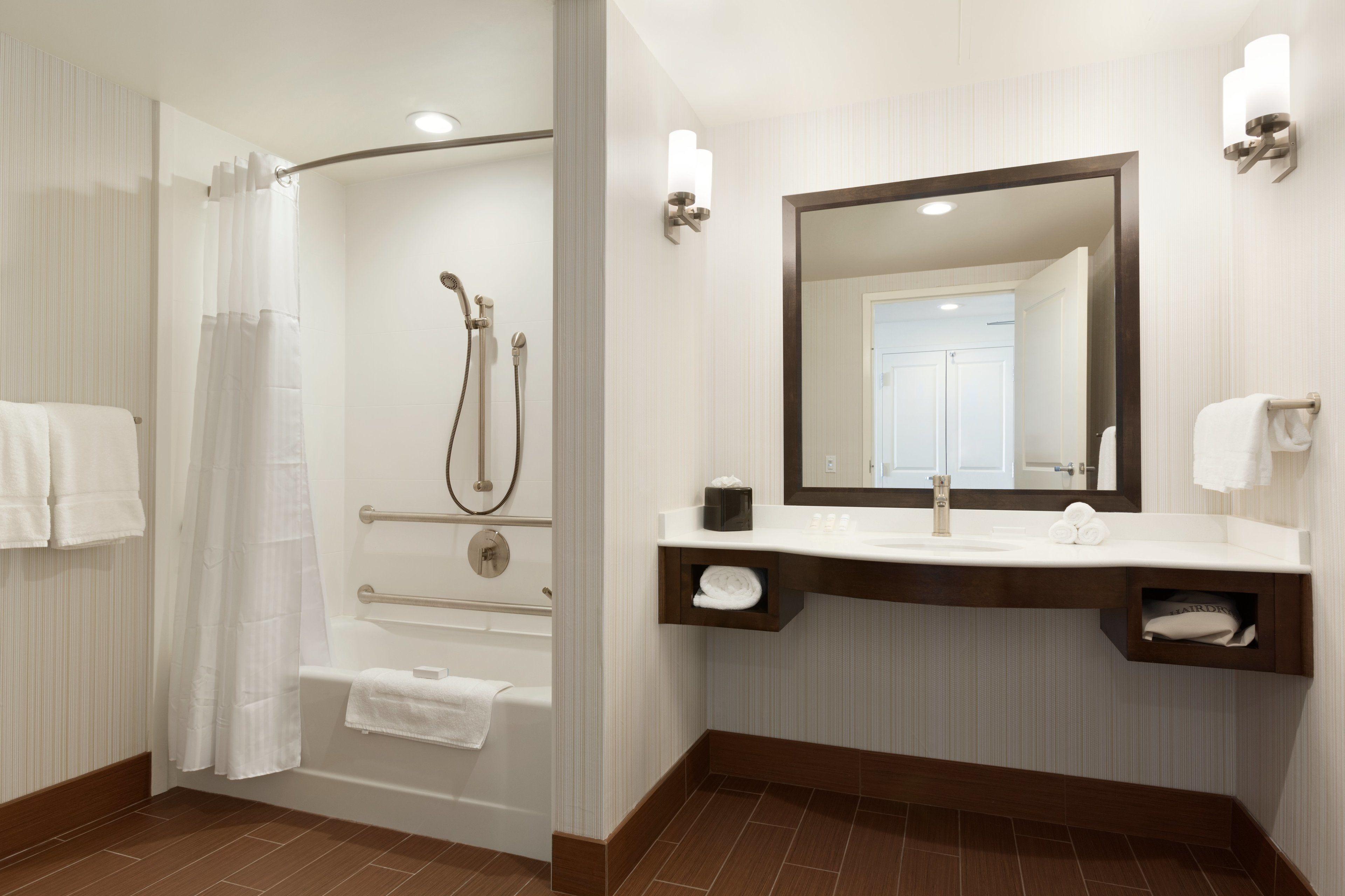 Hilton Garden Logan Airport