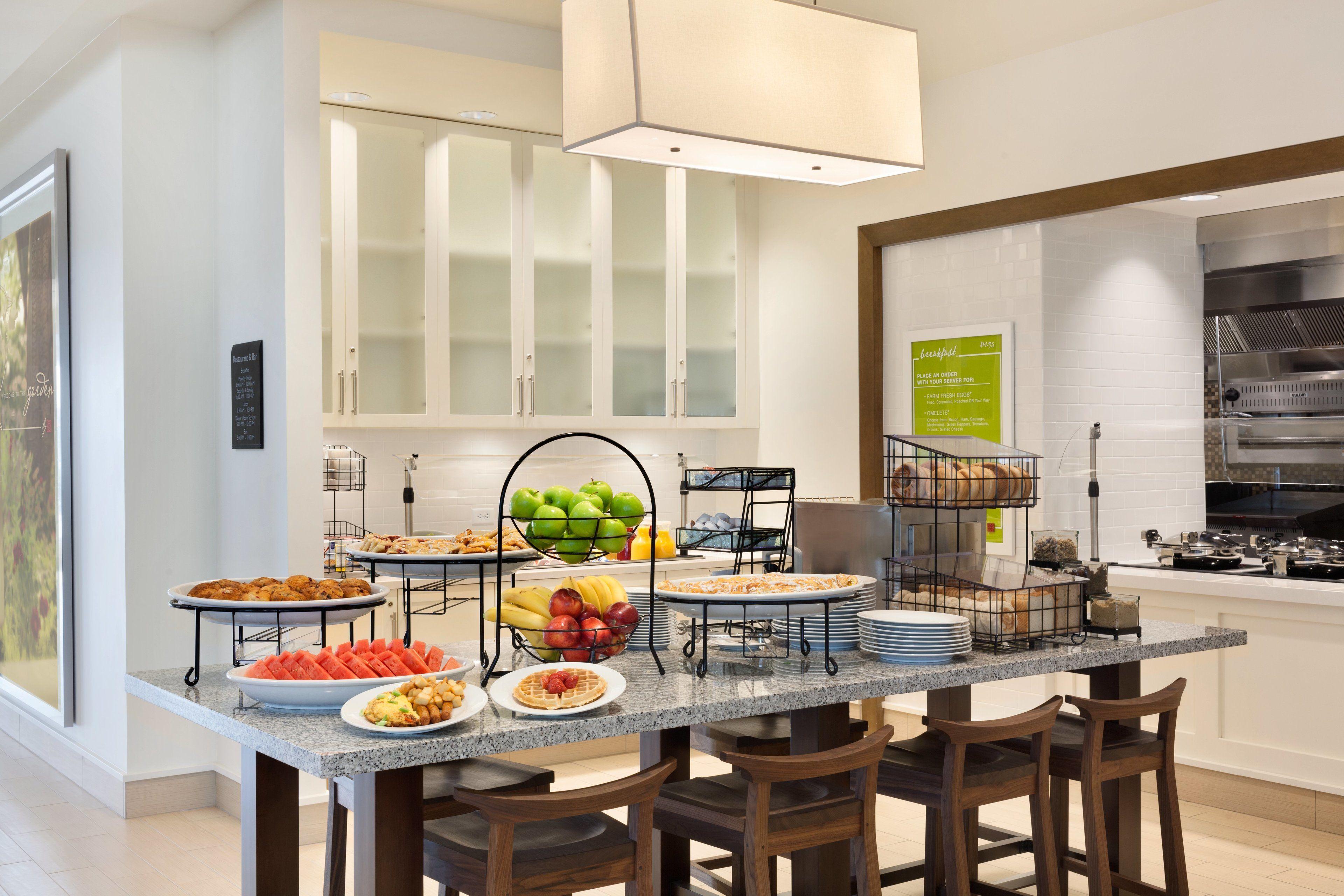 Hilton Garden Logan Airport Hotel 3*