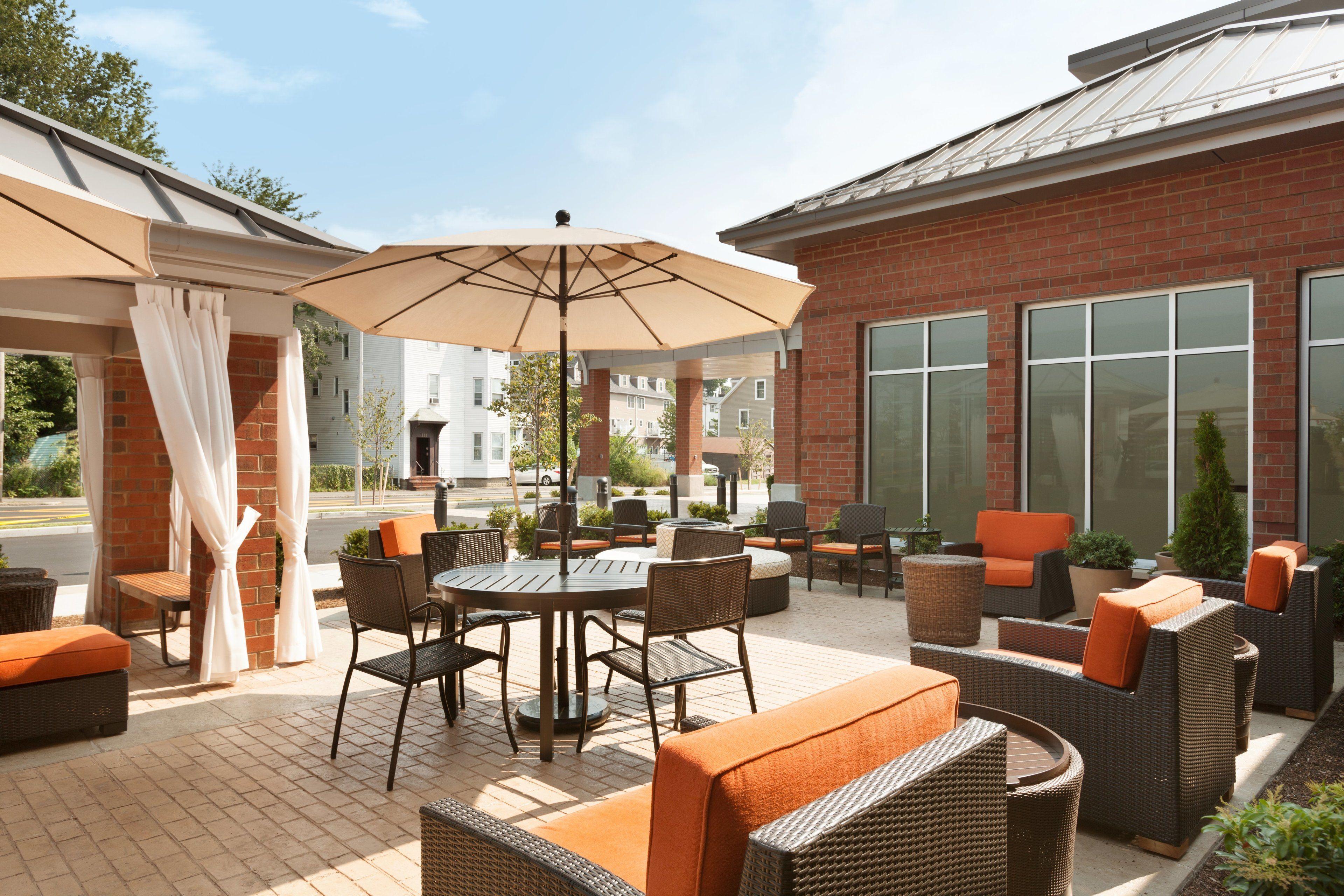 Hilton Garden Logan Airport Hotel