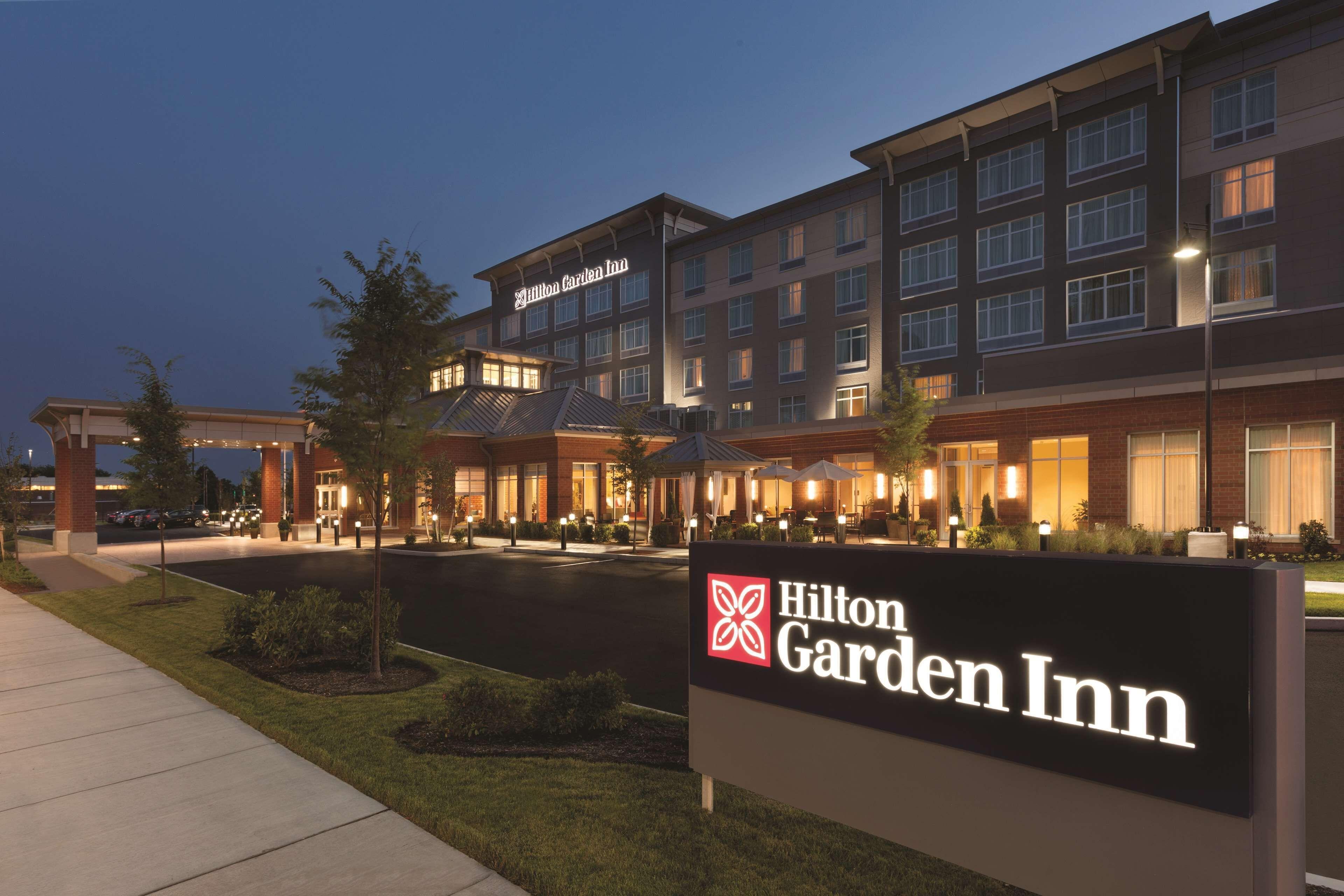 Hilton Garden Logan Airport Hotel Boston
