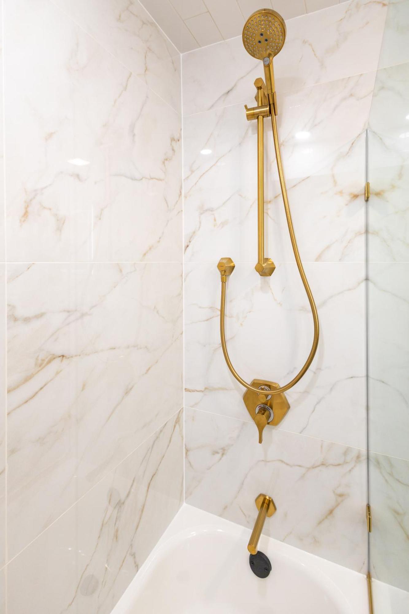 3br3bth Entire House Steps To Downtown & Td Garden * Boston