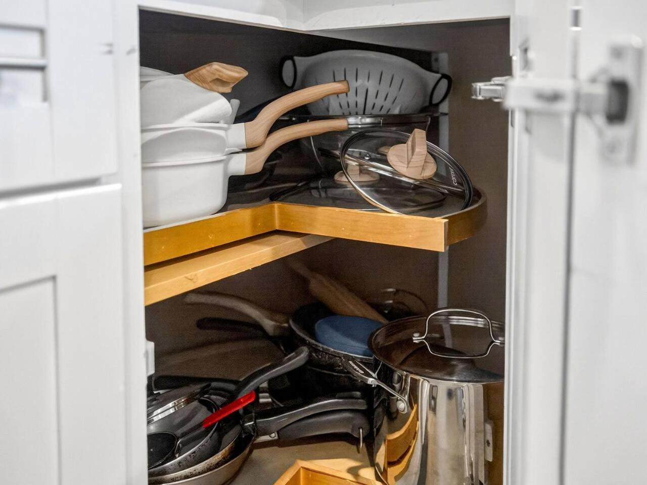 Luxury 3br 2ba Penthouse Apartment