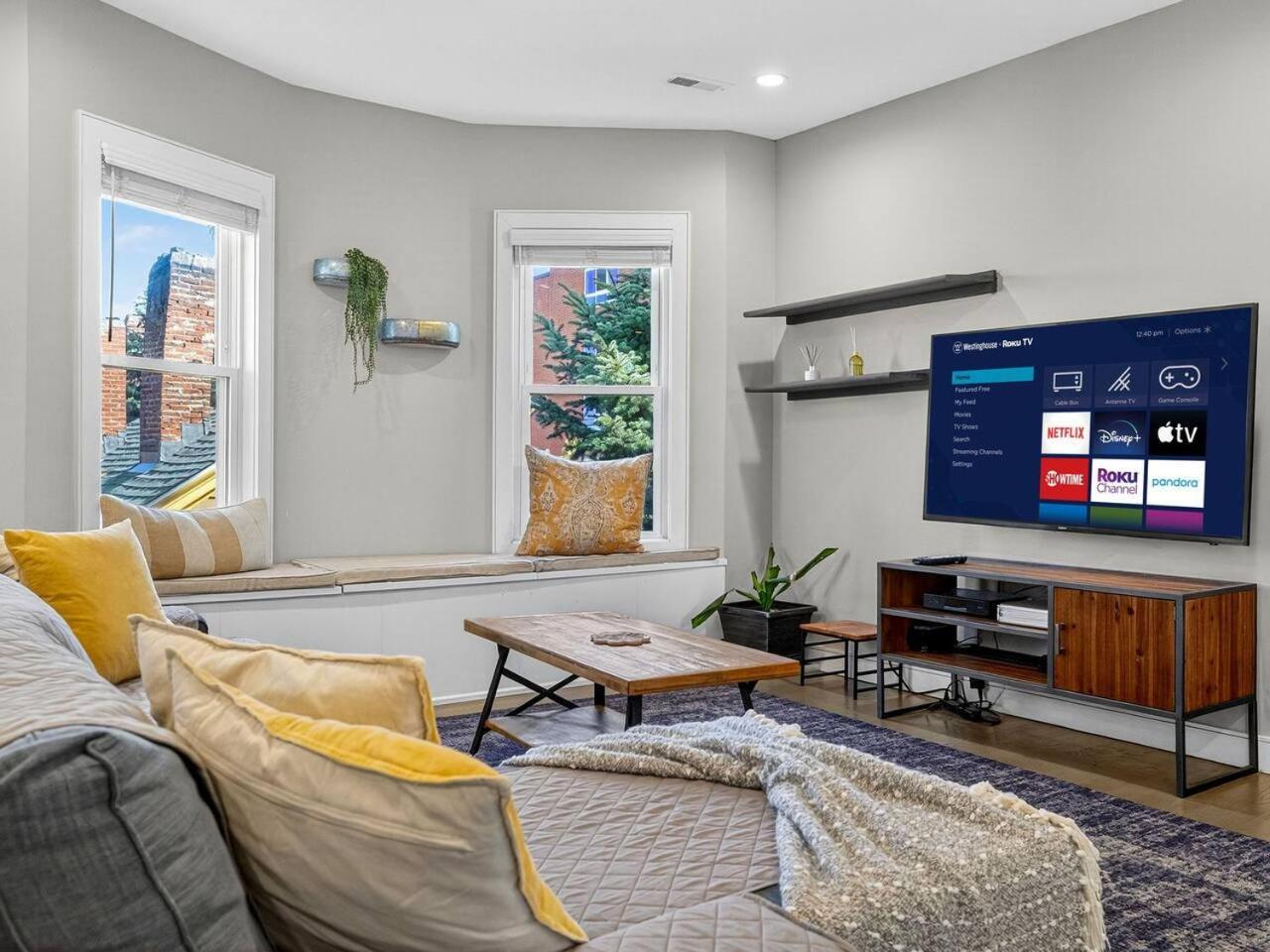 Apartment Luxury 3br 2ba Penthouse Boston