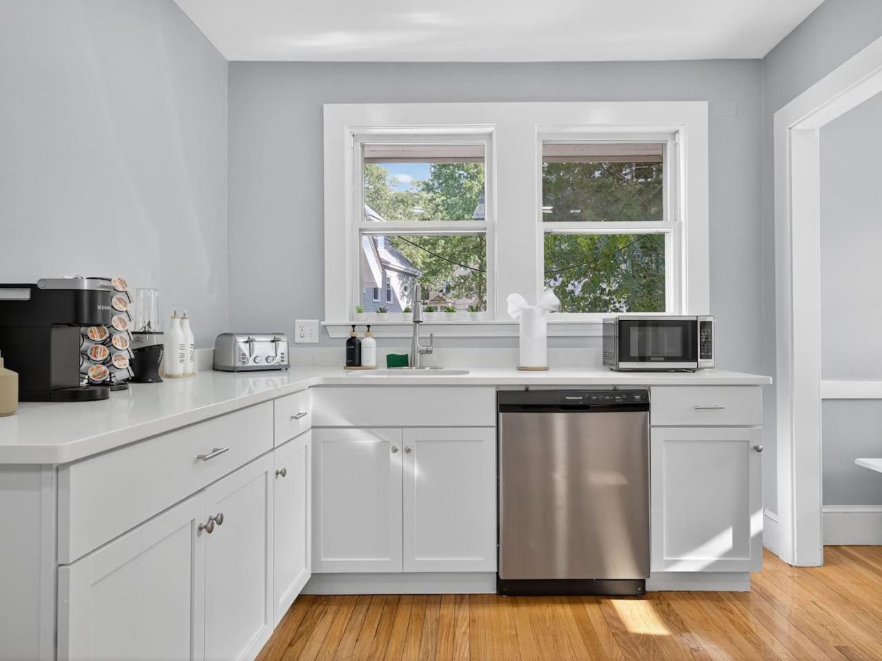 Apartment Vintage 5br In With Free Parking Boston