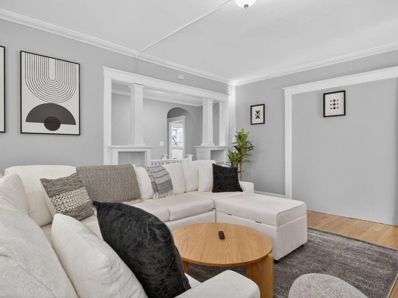 Vintage 5br In With Free Parking Boston