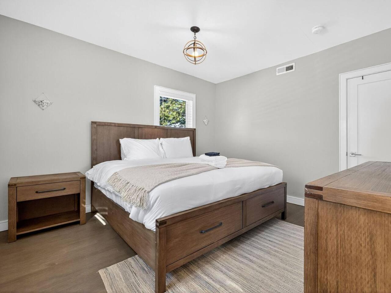 Apartment Luxury 3br 2ba Penthouse Boston