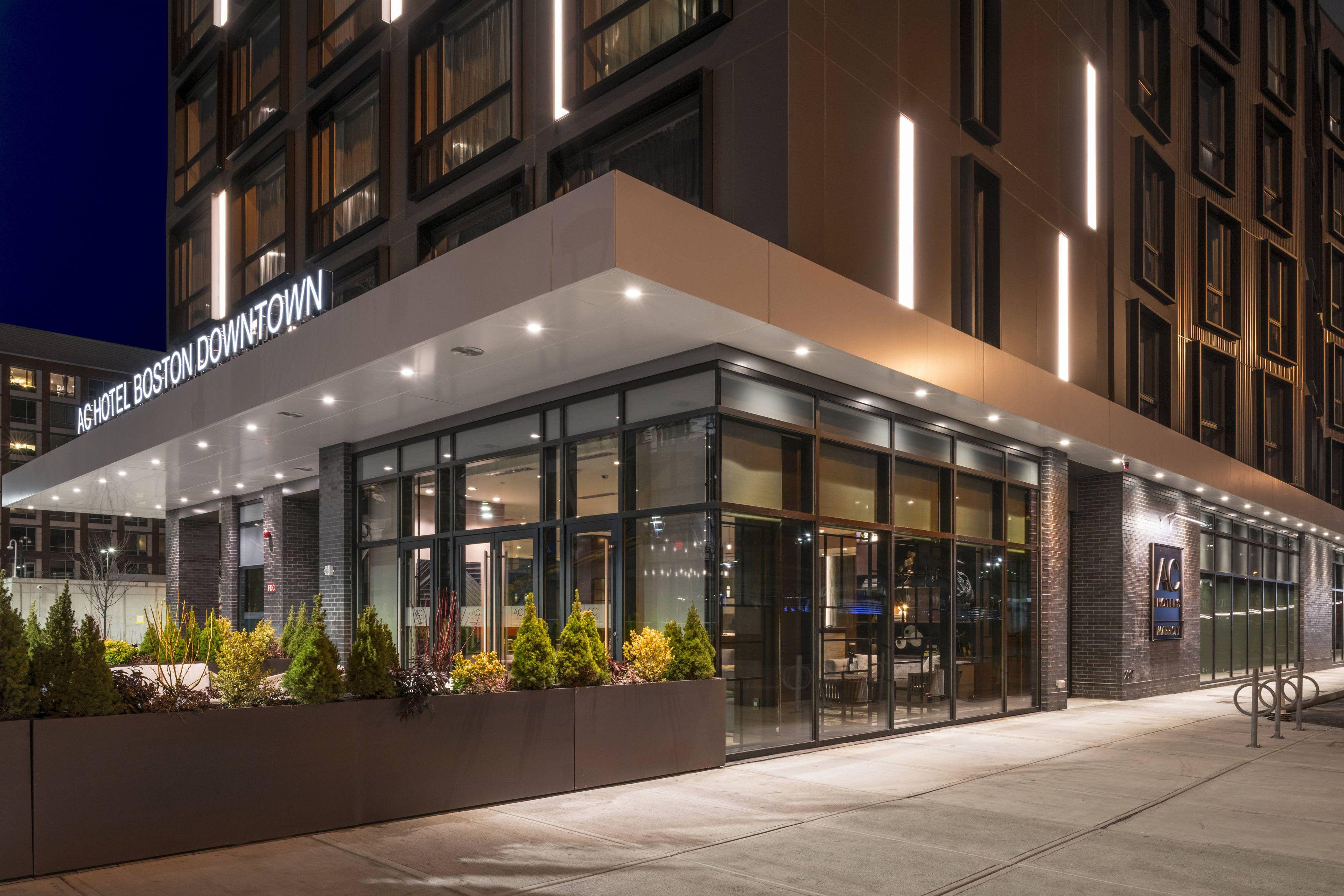Ac By Marriott Downtown Hotel 4*