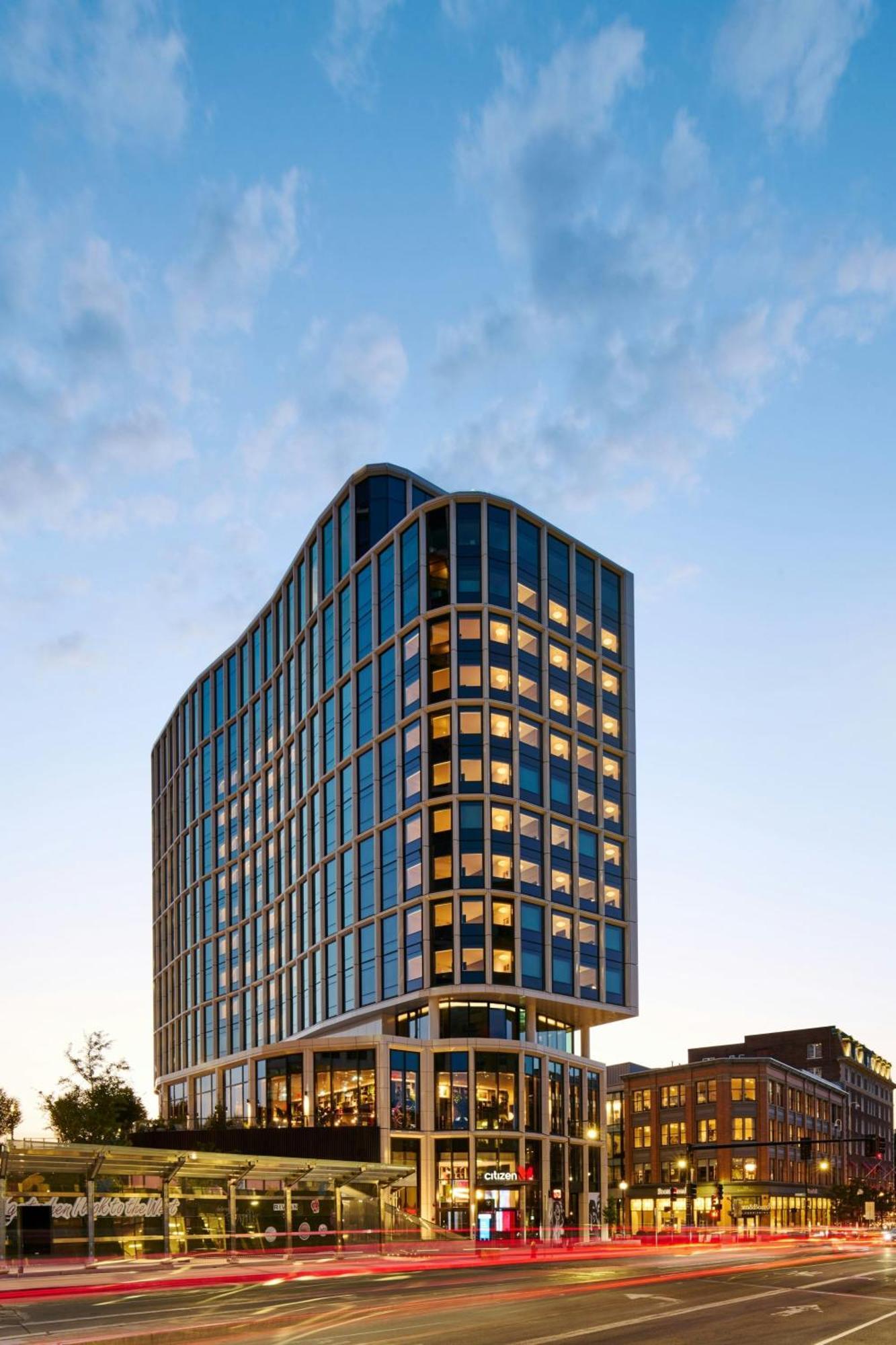 Hotel Citizenm Back Bay 4*