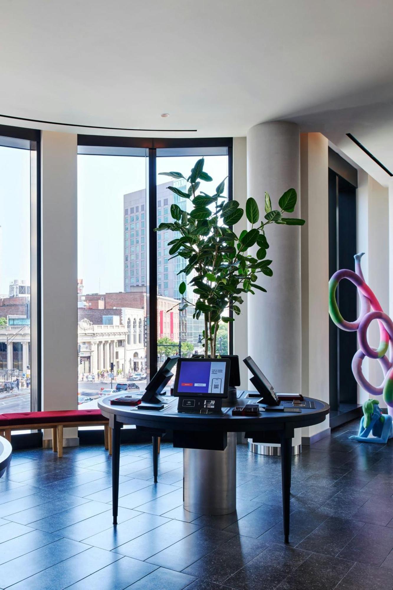 Citizenm Back Bay 4*