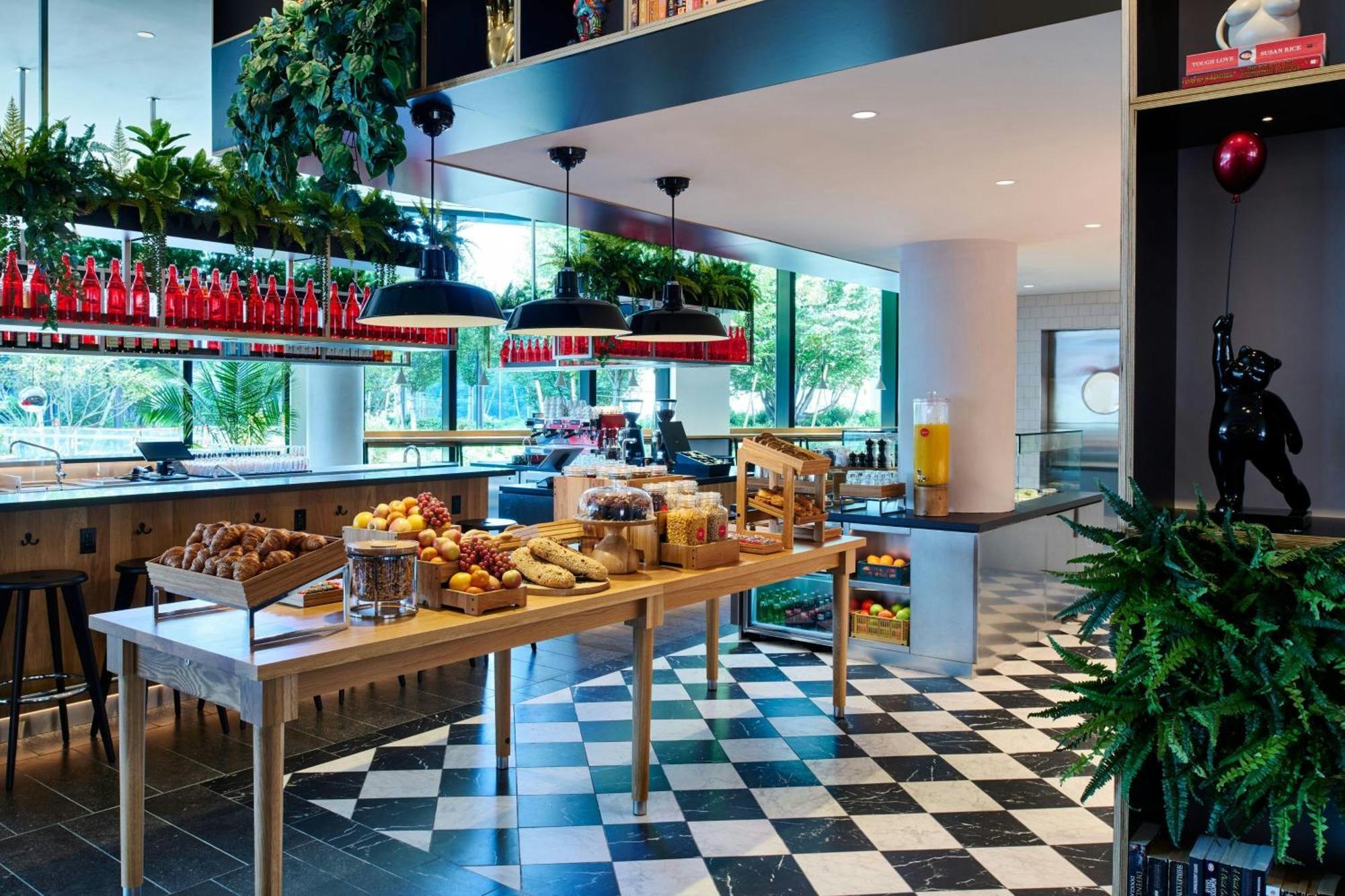 Citizenm Back Bay 4*