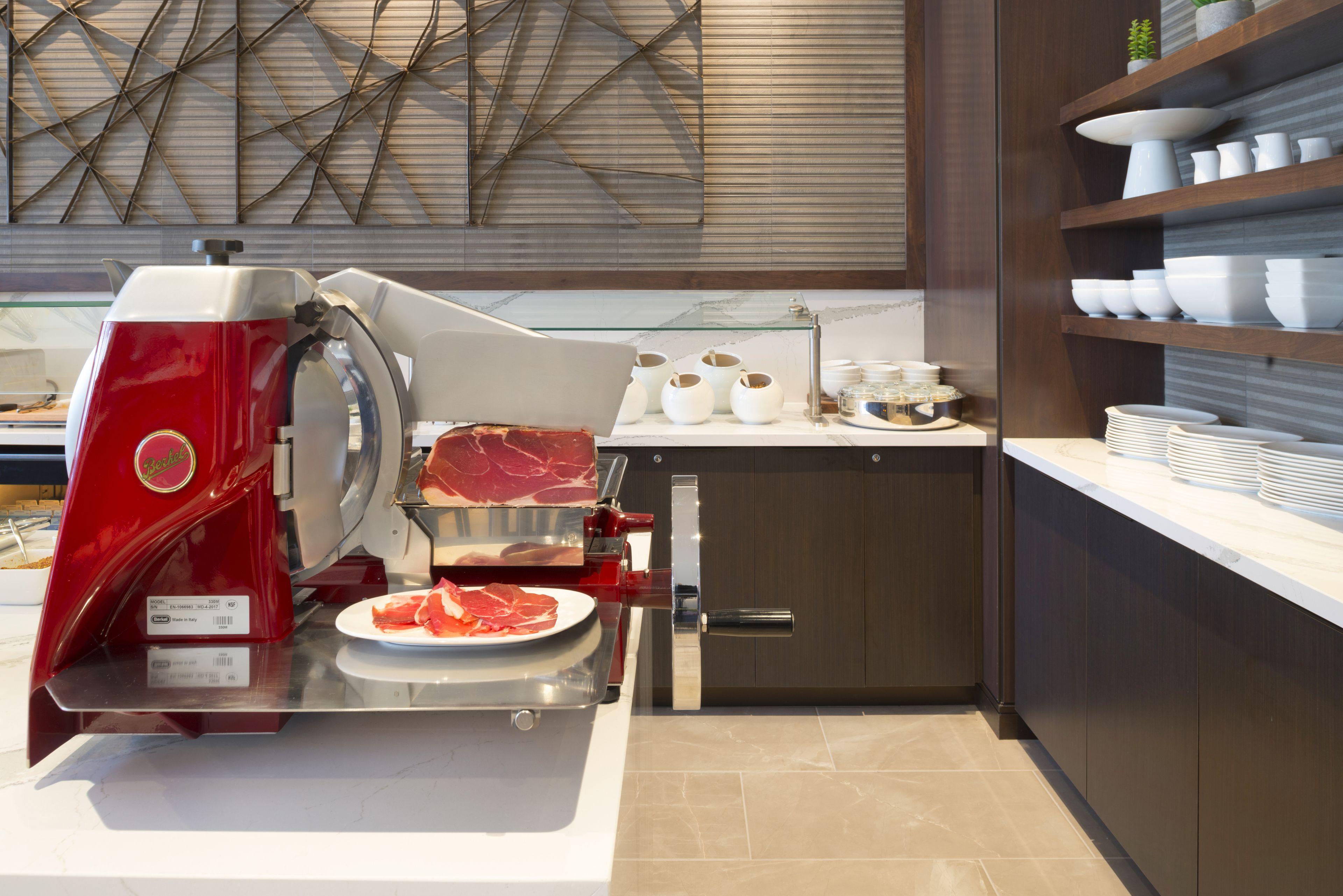 Ac By Marriott Cleveland Circle Hotel